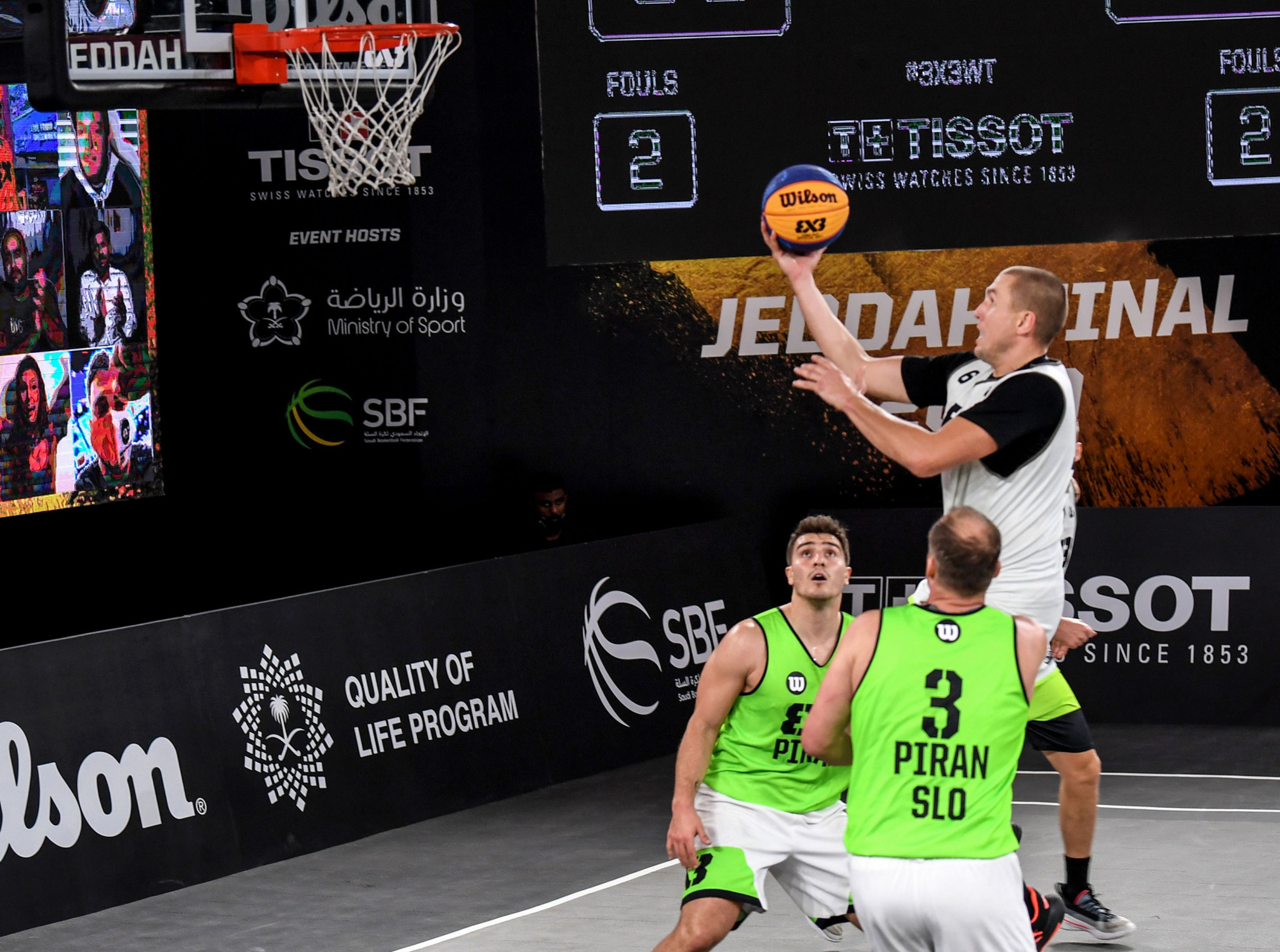 Riga, playing in white, won both of their pool games at the 3x3 World Tour Final in Jeddah ©Getty Images