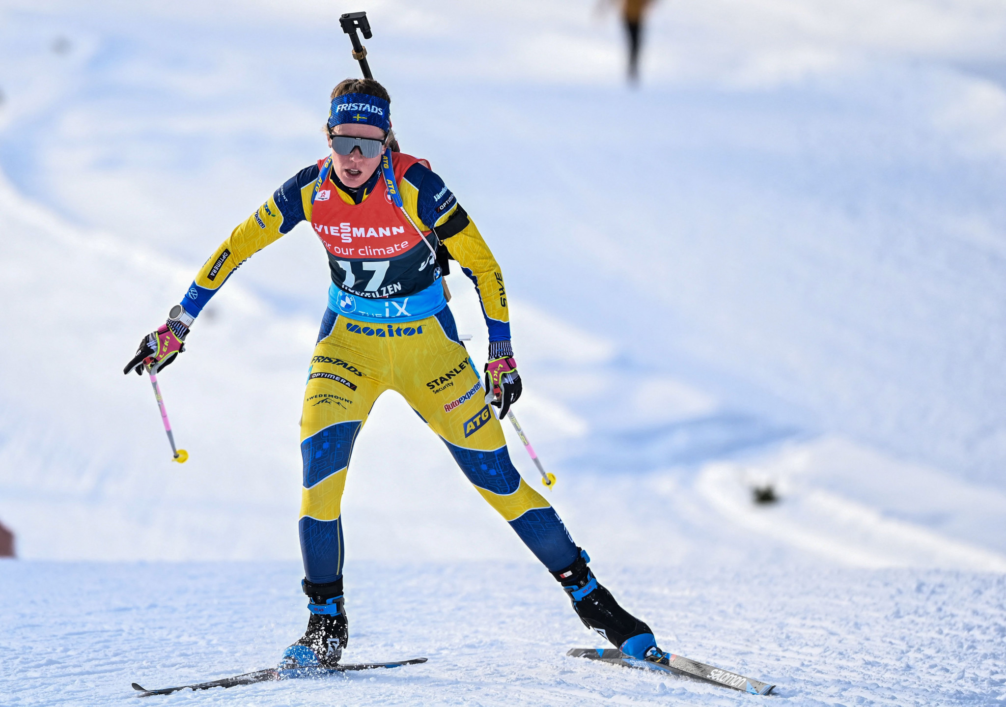Öberg wins second gold in two days in mass start at Annecy Biathlon World Cup