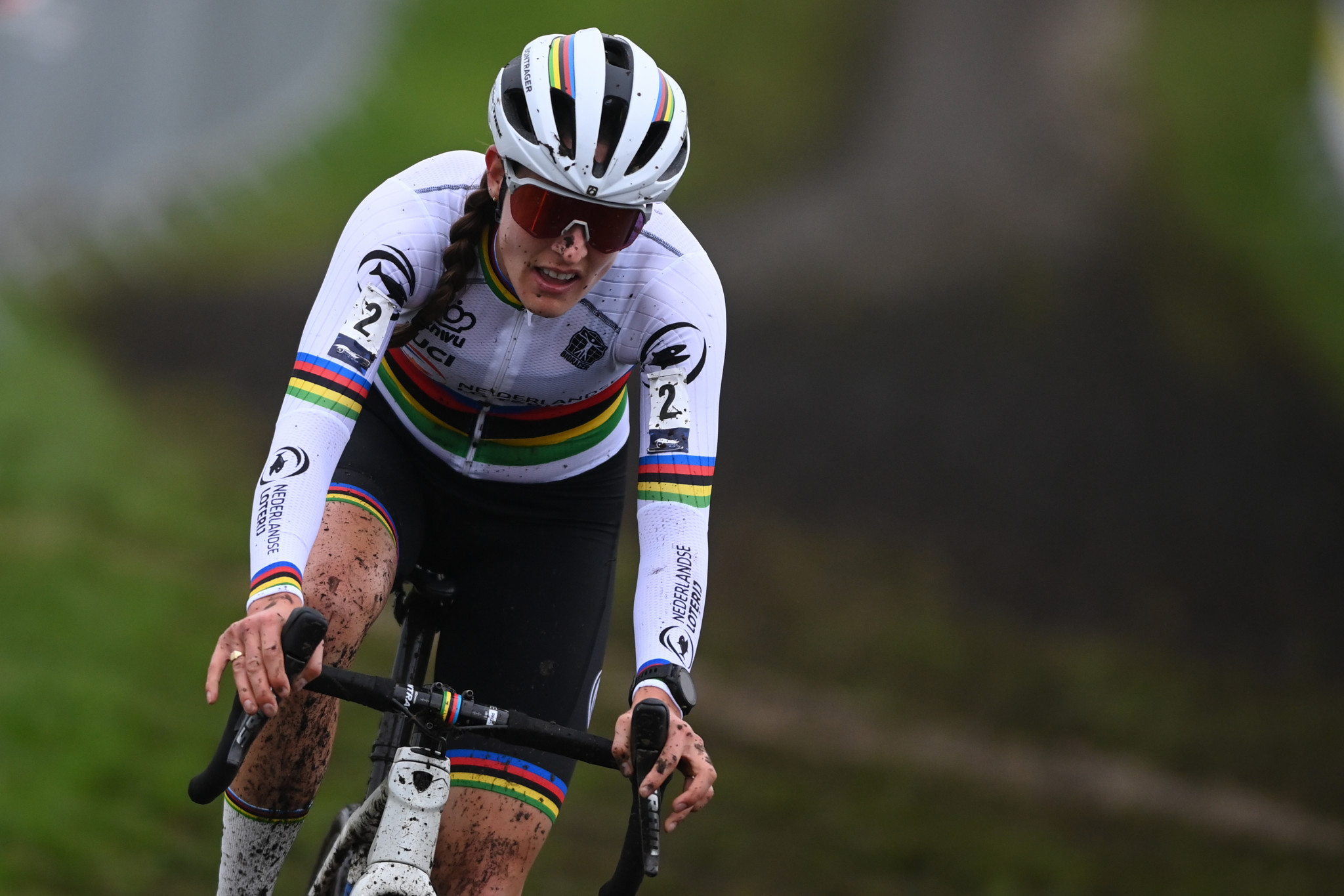 Van Aert and Brand break clear for Cyclo-cross World Cup wins in Dendermonde