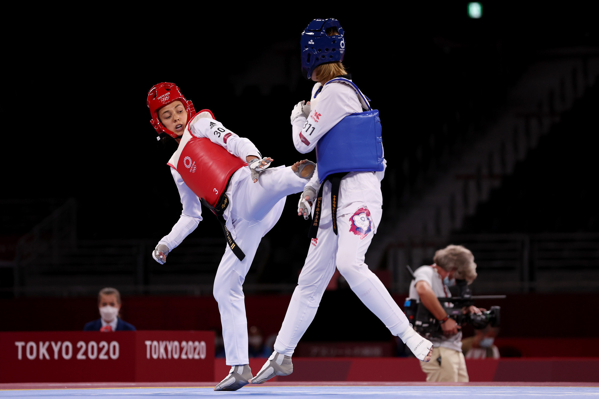 Canada's Skylar Park, left, reached the quarter-finals of the taekwondo women's under-57kg division at Tokyo 2020 ©Getty Images