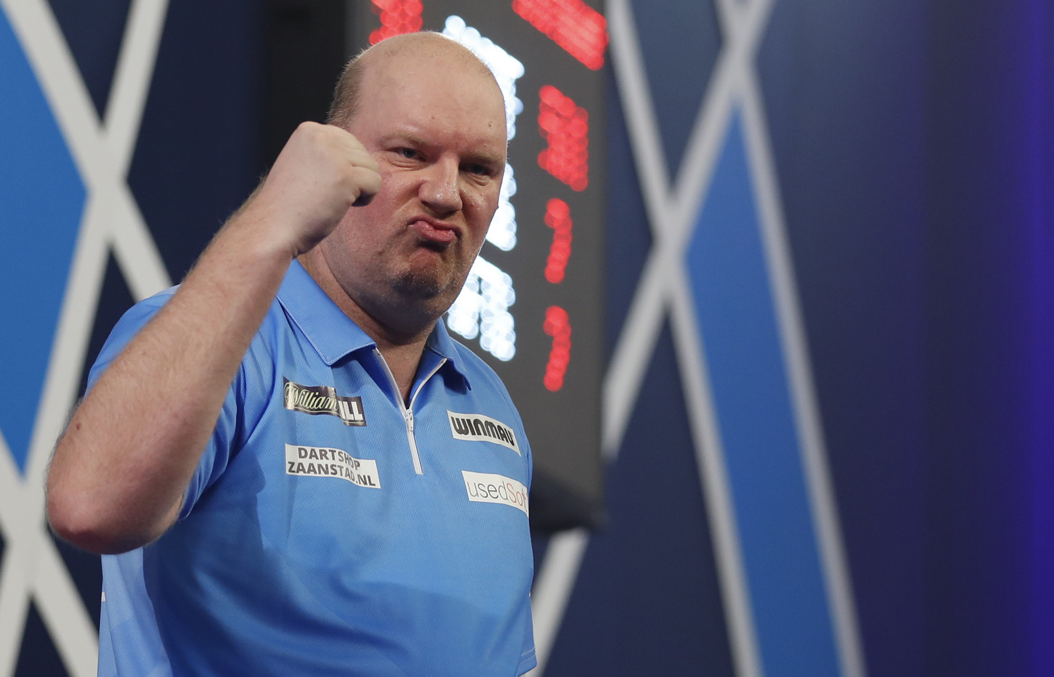 Van der Voort out of World Darts Championship following COVID-19 positive