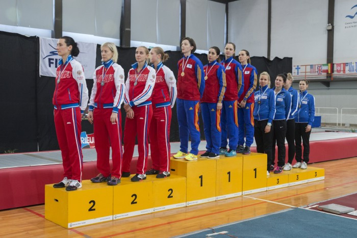 Romania claim team gold at women's épée World Cup in Buenos Aires as Rio 2016 qualifiers are decided