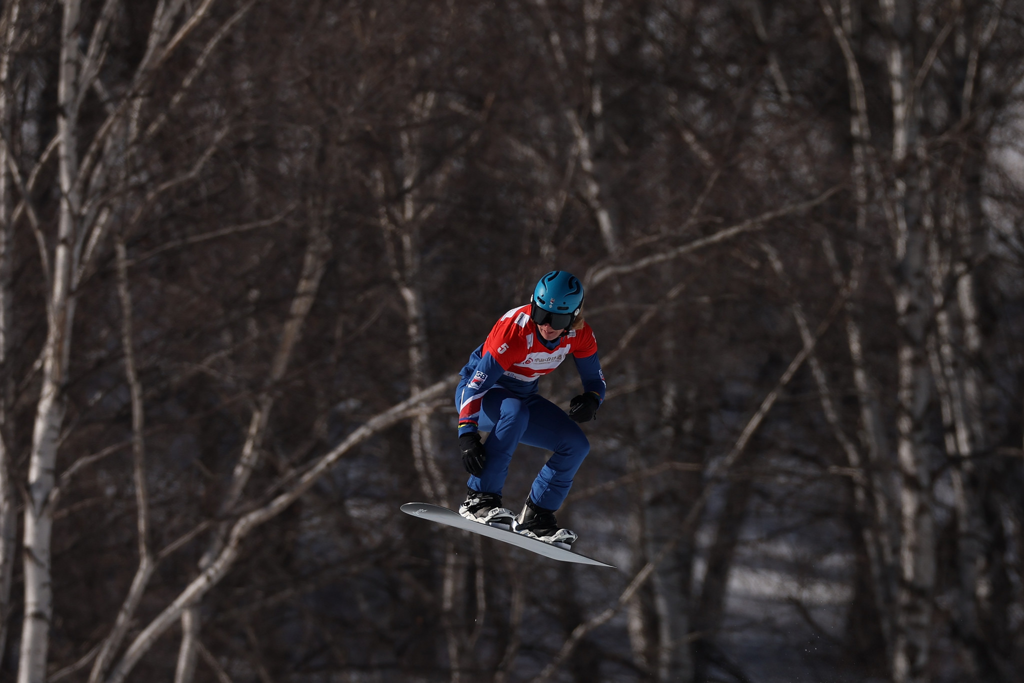 Britain's Charlotte Bankes made it back-to-back wins at the Snowboard Cross World Cup in Krasnoyarsk ©Getty Images