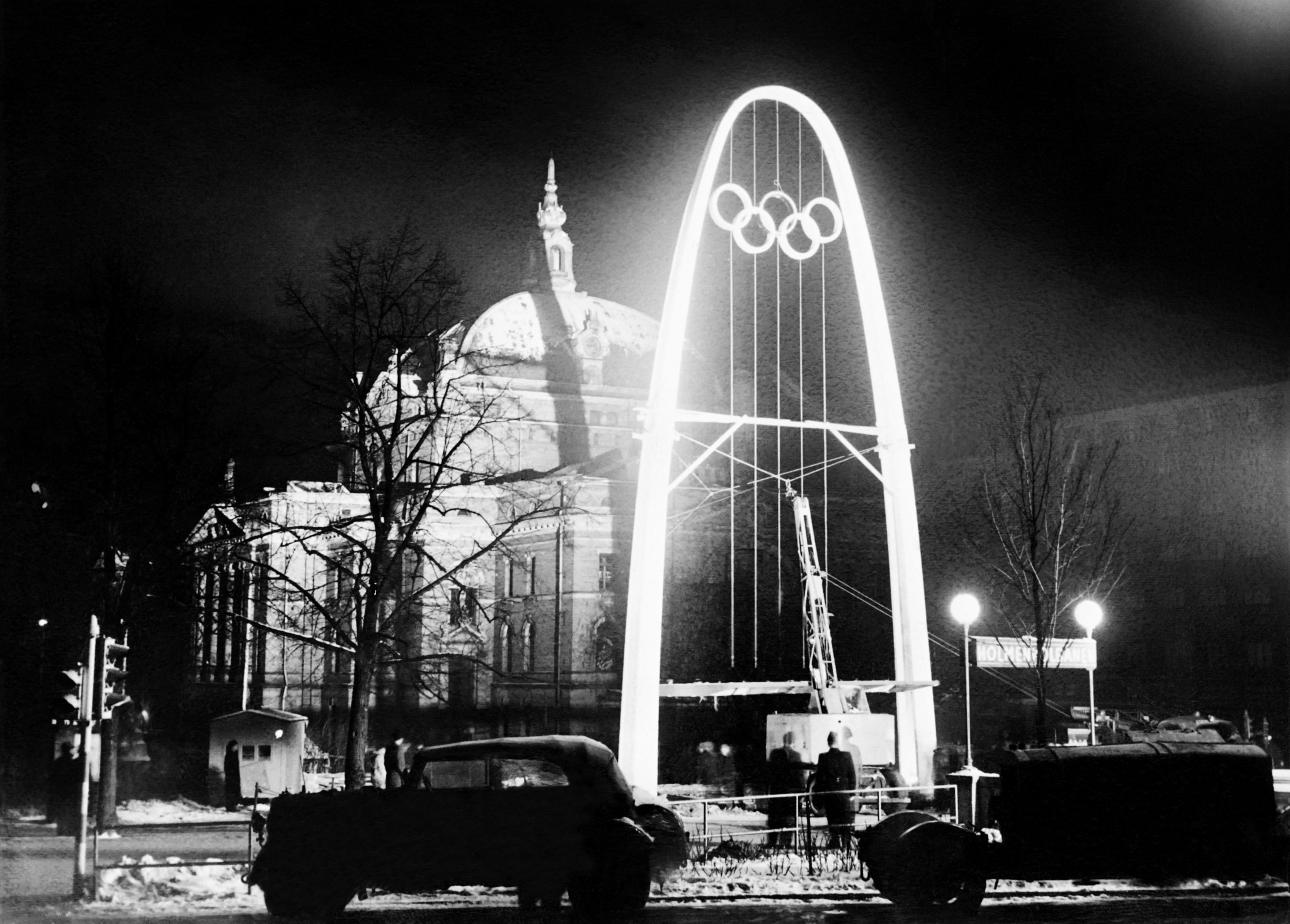 The city of Oslo was decorated with the Olympic Rings during the 1952 Winter Olympics ©Getty Images