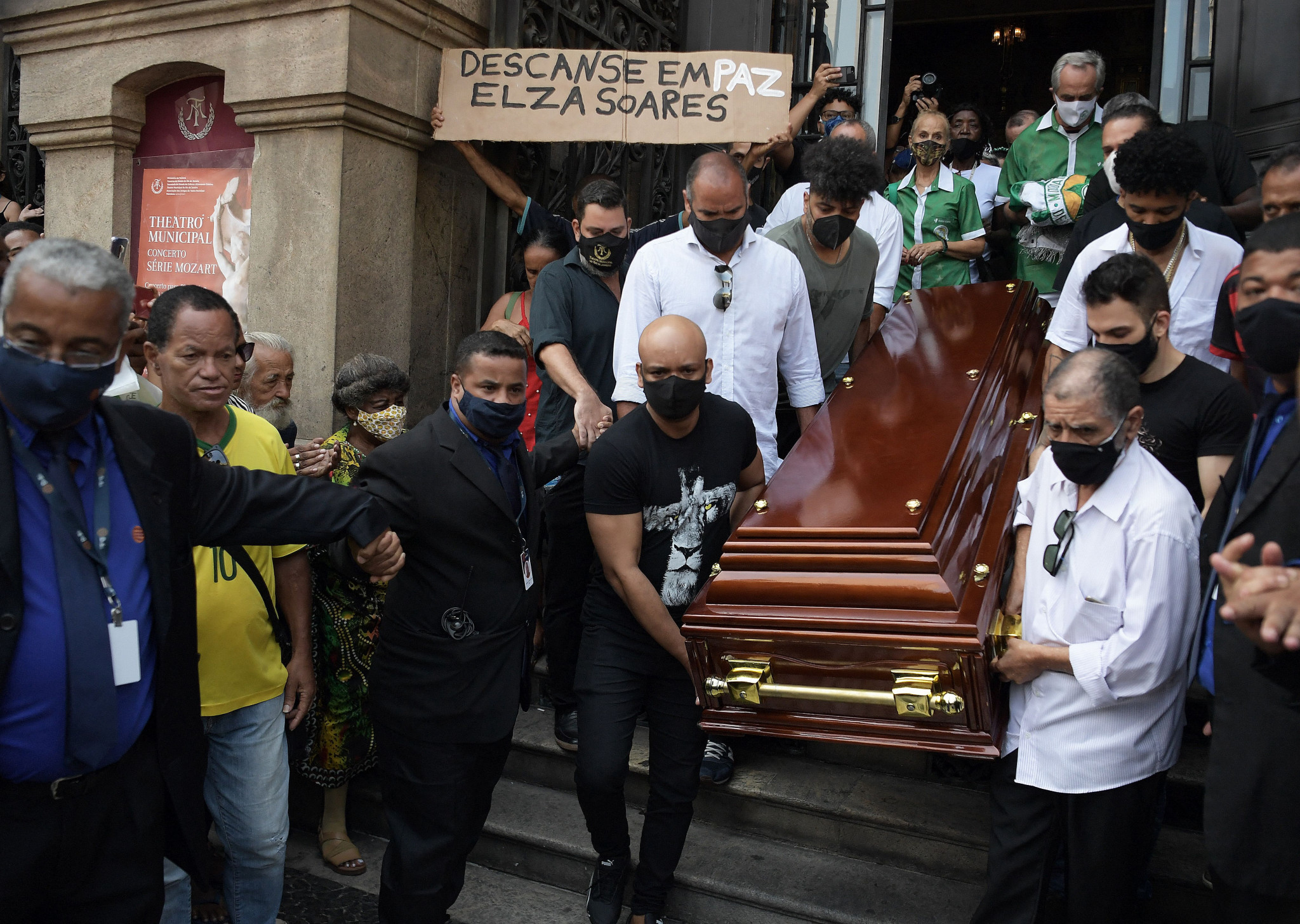 Samba singer Elza Soares was laid to rest in Rio de Janeiro © Getty Images