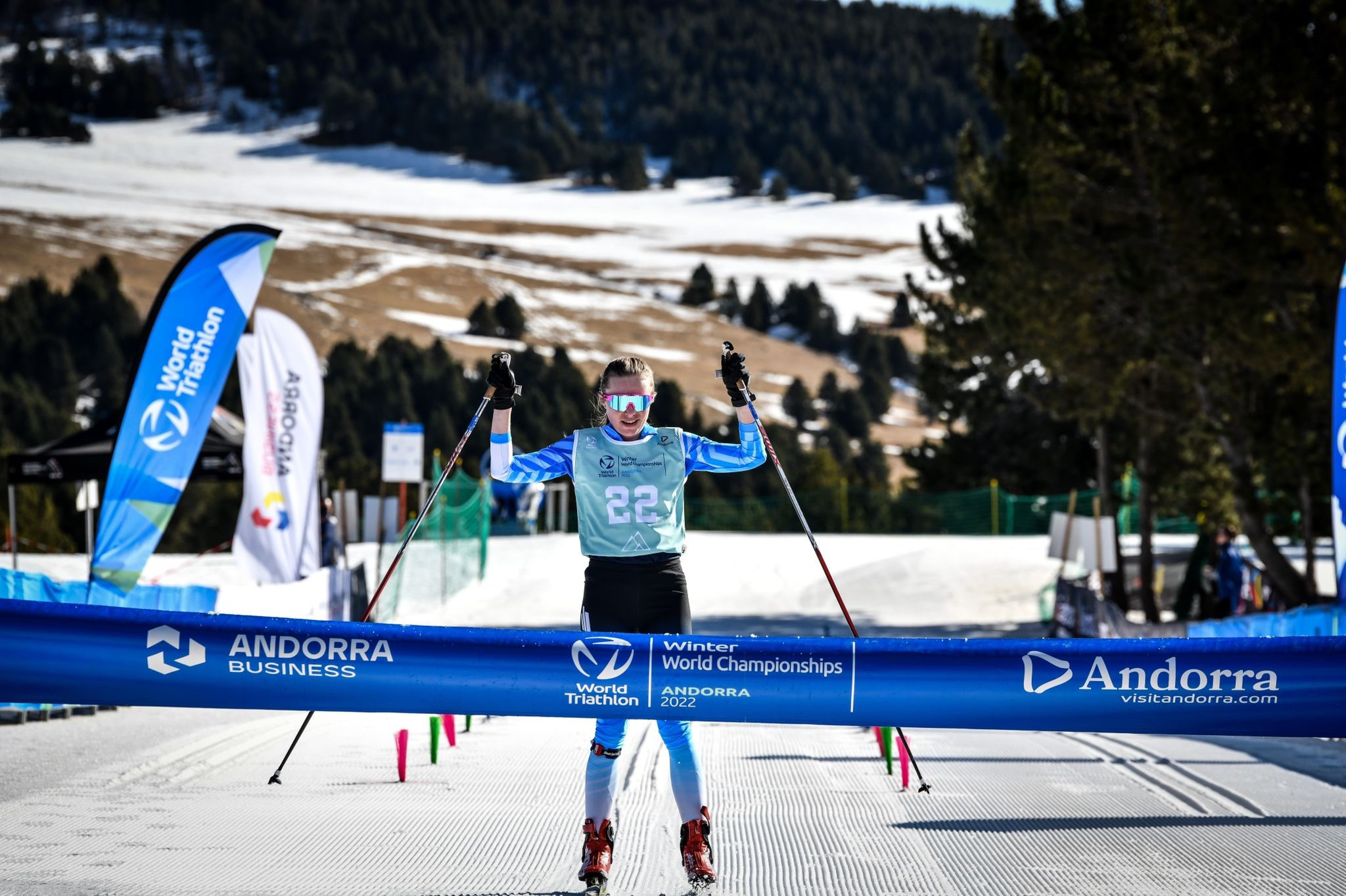 Anna Medvedeva won the elite women's race comfortably in Andorra ©World Triathlon