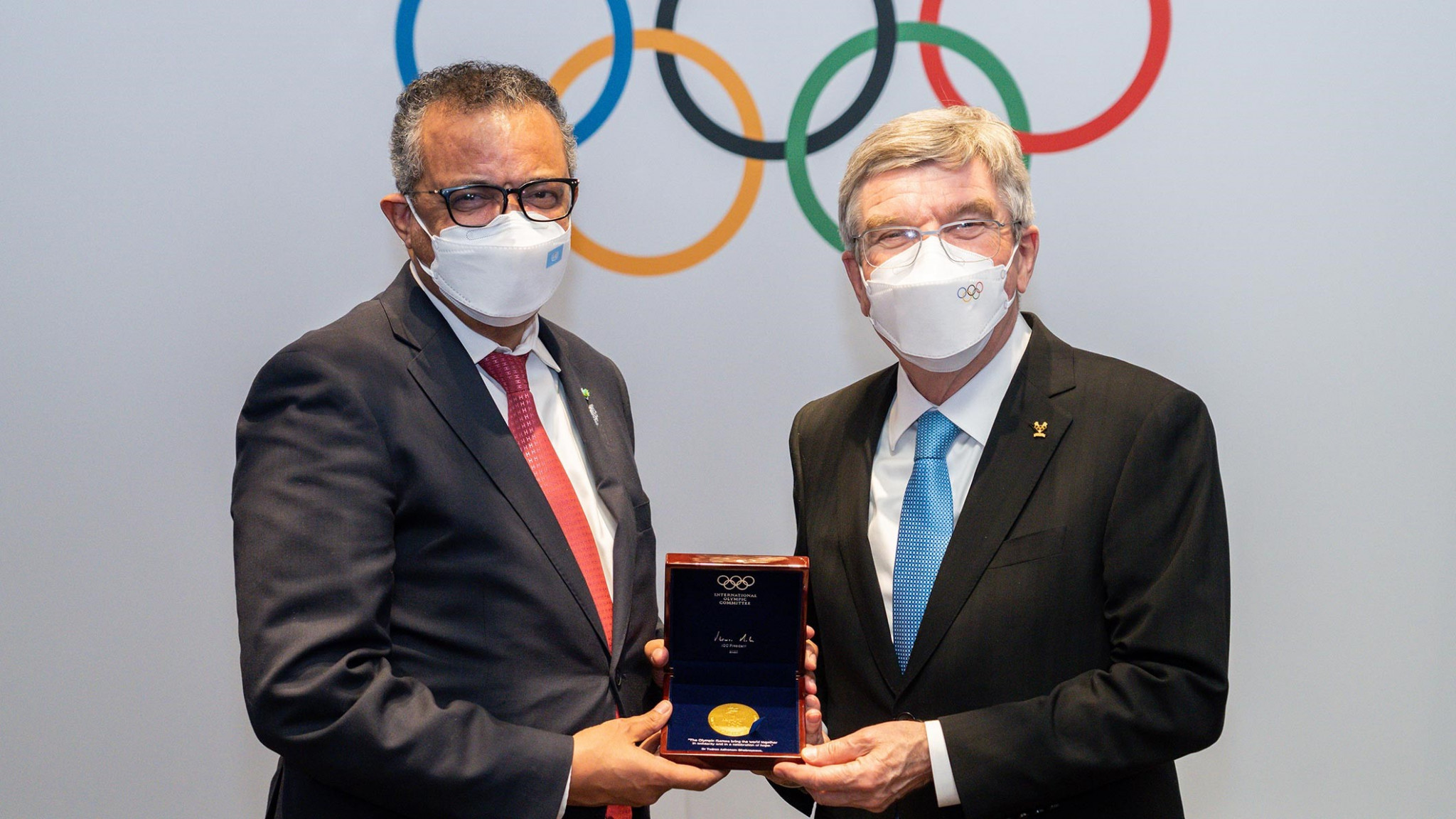 WHO director general Dr Tedros Adhanom met with Thomas Bach at Beijing 2022 where vaccine equity was high on the agenda ©IOC