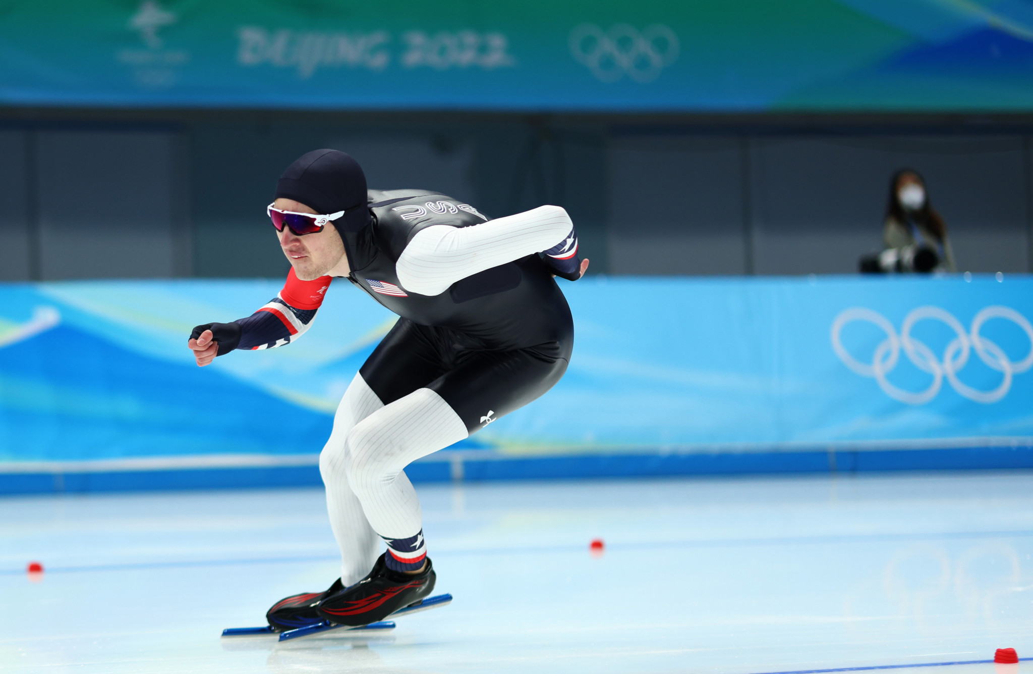 Speed skater Casey Dawson compete on borrowed skates hours after arriving in Beijing ©Getty Images