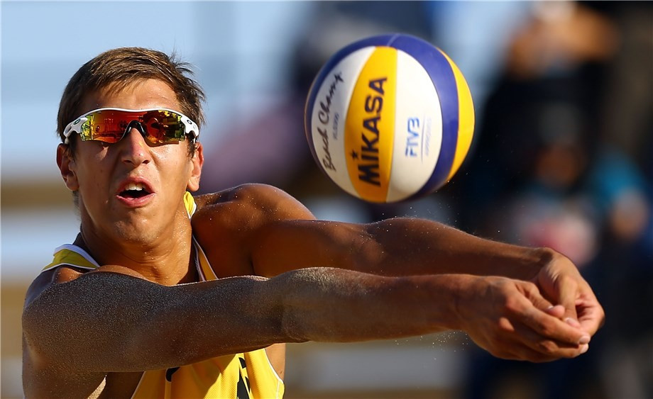 Russian pair knock out top seeds to advance to semi-finals of FIVB World Tour Open on Kish Island