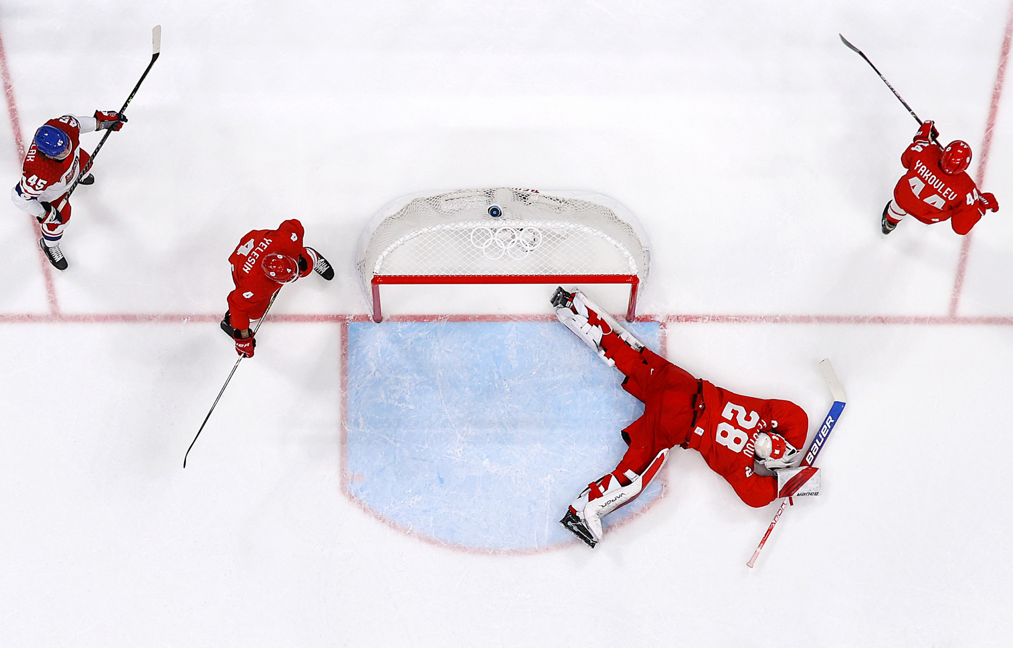 Action from the Group B men's ice hockey match between the Russian Olympic Committee and Czech Republic ©Getty Images