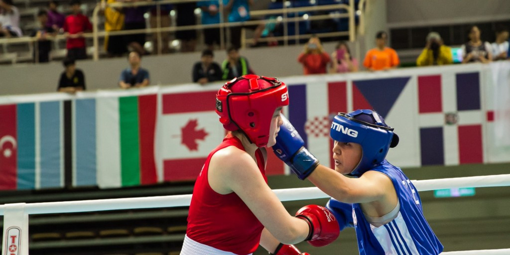 American Ariel Arismendez produced an emphatic display to beat Ciara Ginty which gave her a place in the semi-finals