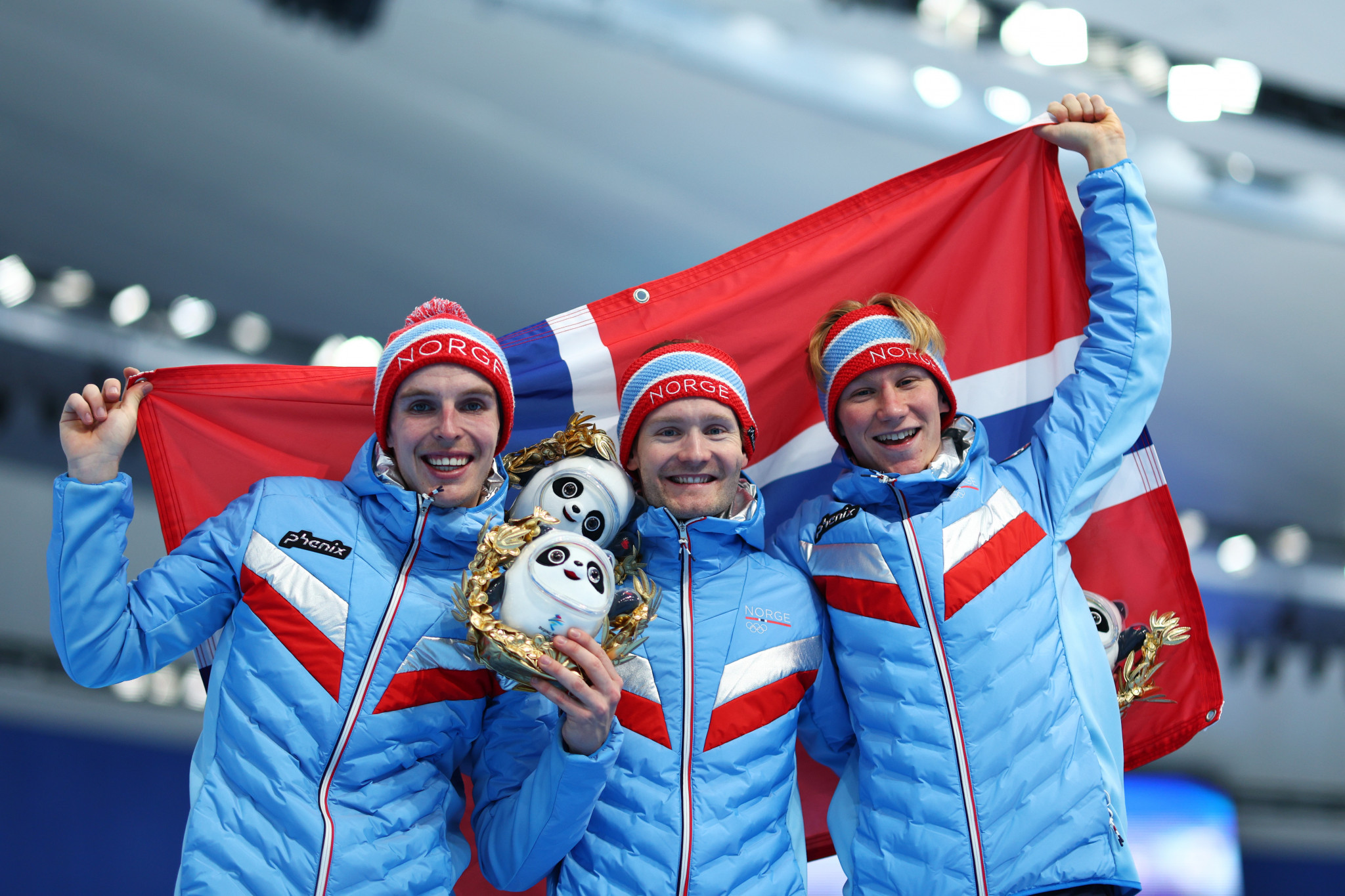 Norway celebrate their gold medal in the men's team pursuit © Getty Images