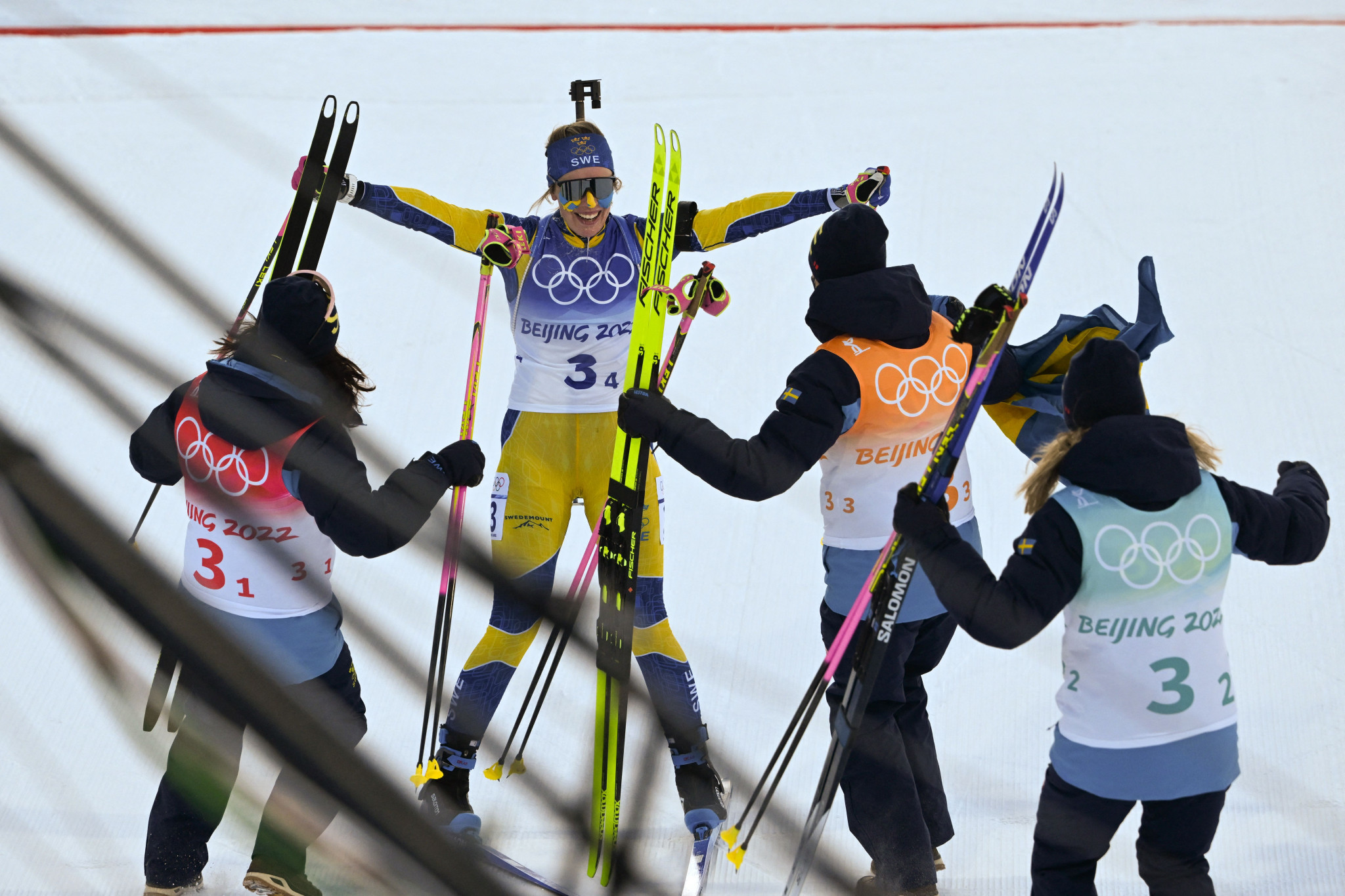 Öberg sisters lead Sweden to 4x6km biathlon gold at Beijing 2022