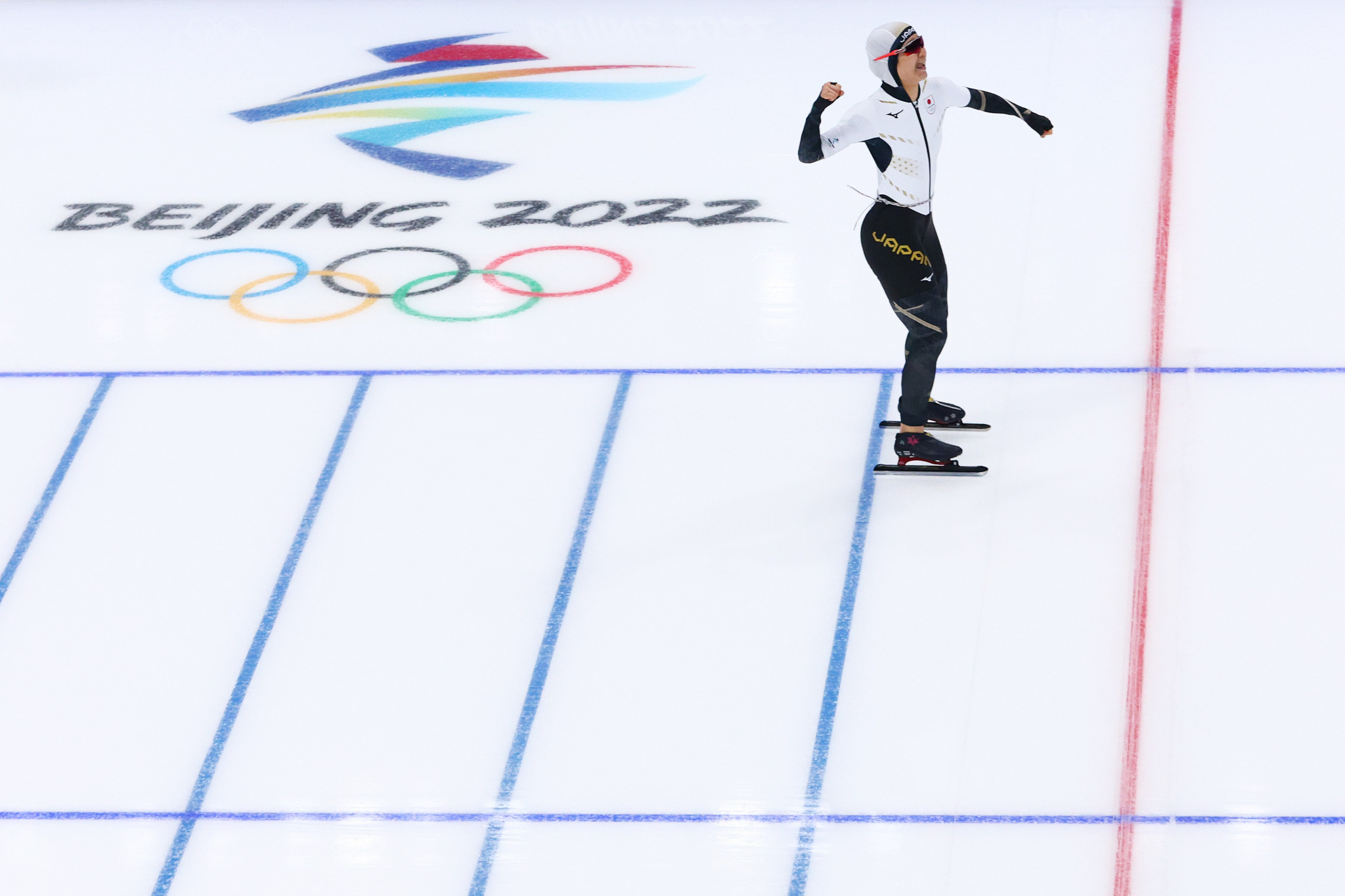 It was Näslund's first Olympic gold medal, while Miho Takagi won a second - but first individual gold - in the women's 1,000m speed skating contest ©Getty Images