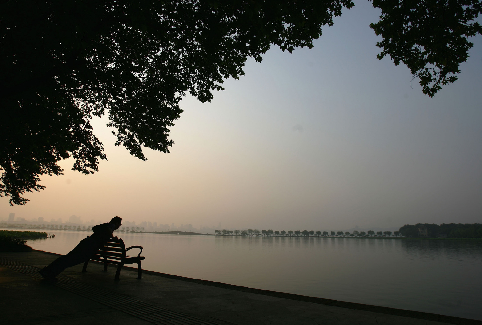 West Lake in Hangzhou is known for its beauty ©Getty Images