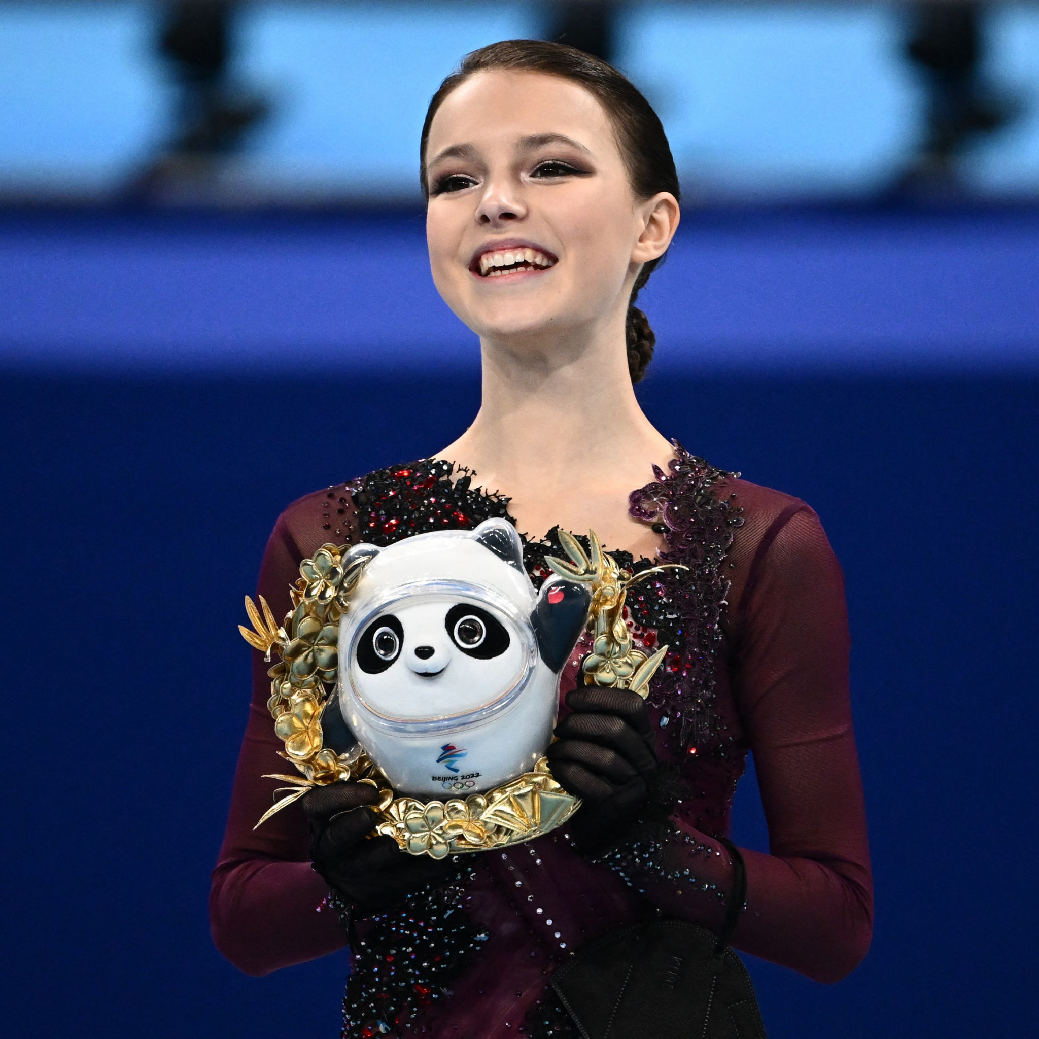 Anna Shcherbakova won gold for the Russian Olympic Committee in the women's singles figure skating event at Beijing 2022 ©Getty Images