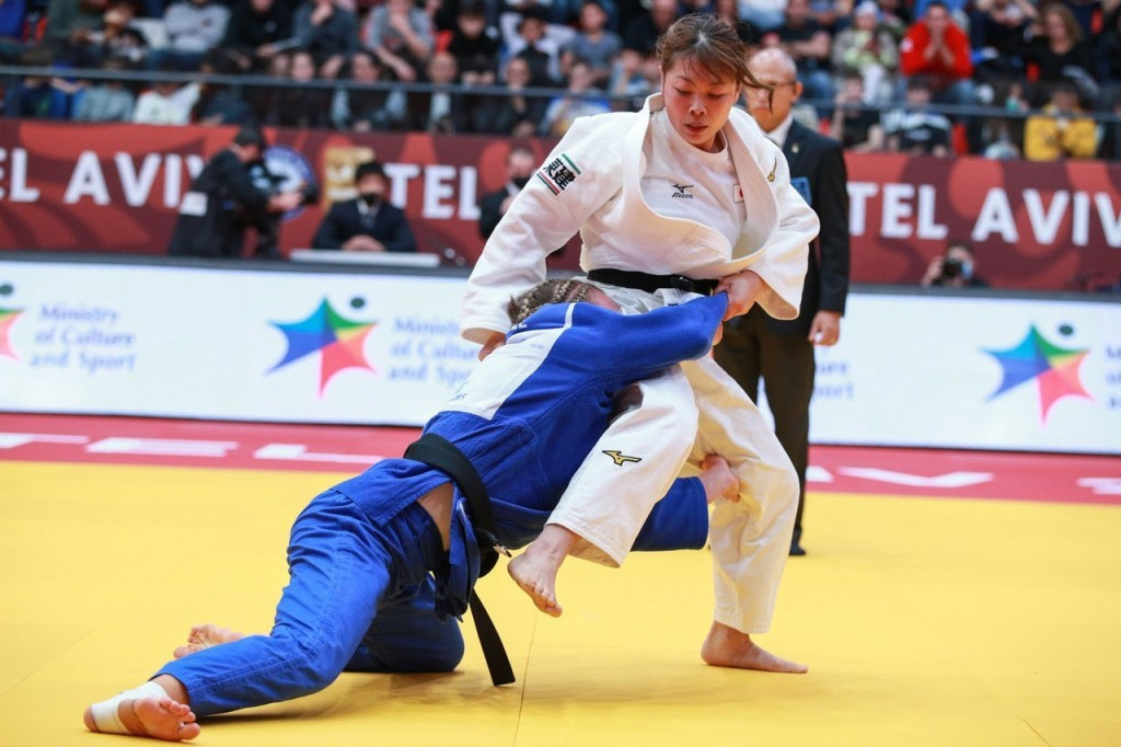 Megumi Horikawa, in white, was one of two Japanese winners in Tel Aviv today ©IJF