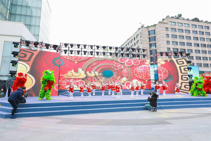 Cultural events took place in Hangzhou and co-host cities to mark 200 days until the Asian Games ©Hangzhou 2022