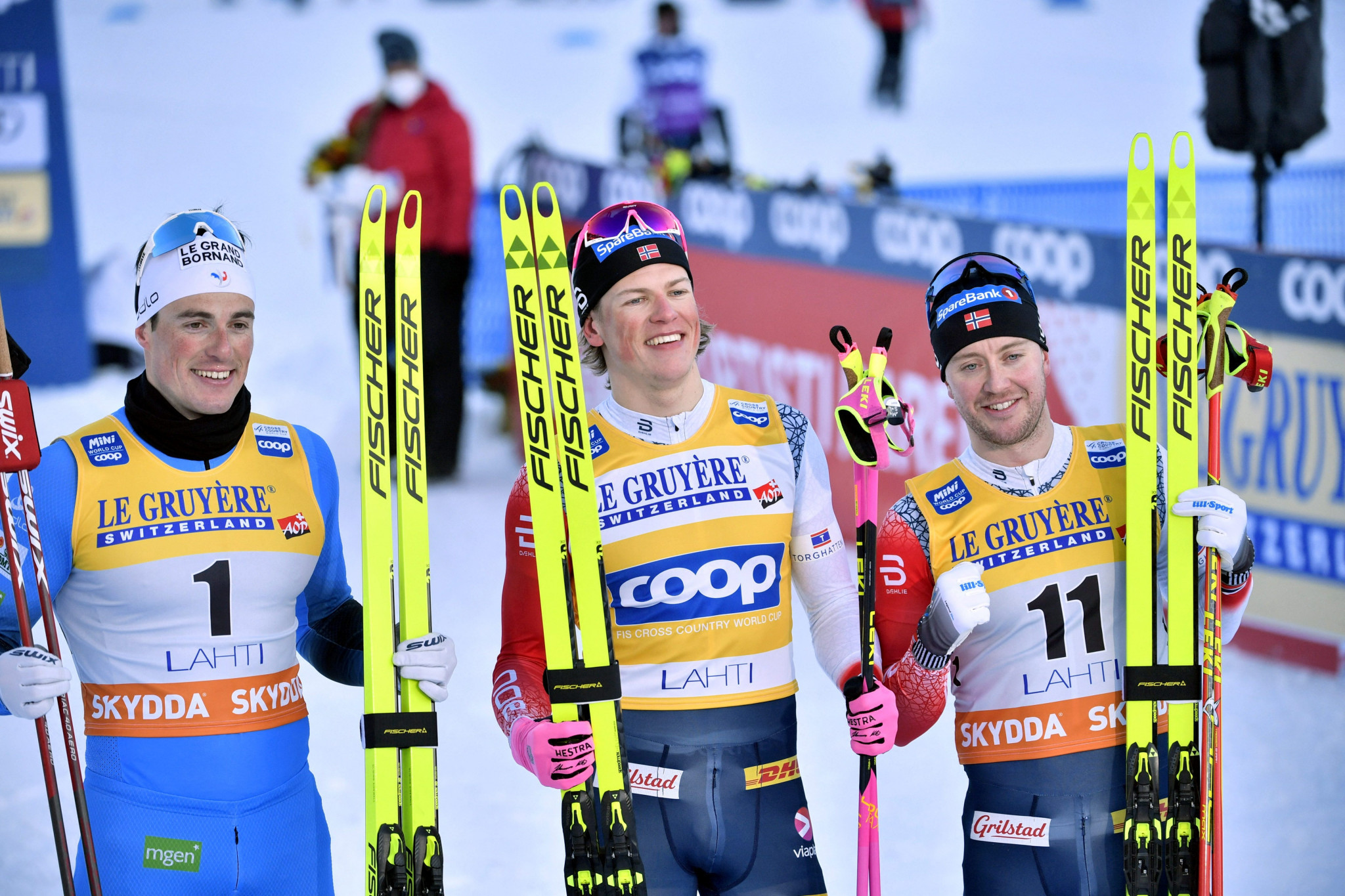 Klæbo and Sundling take remarkable wins in Lahti at Cross-Country World Cup
