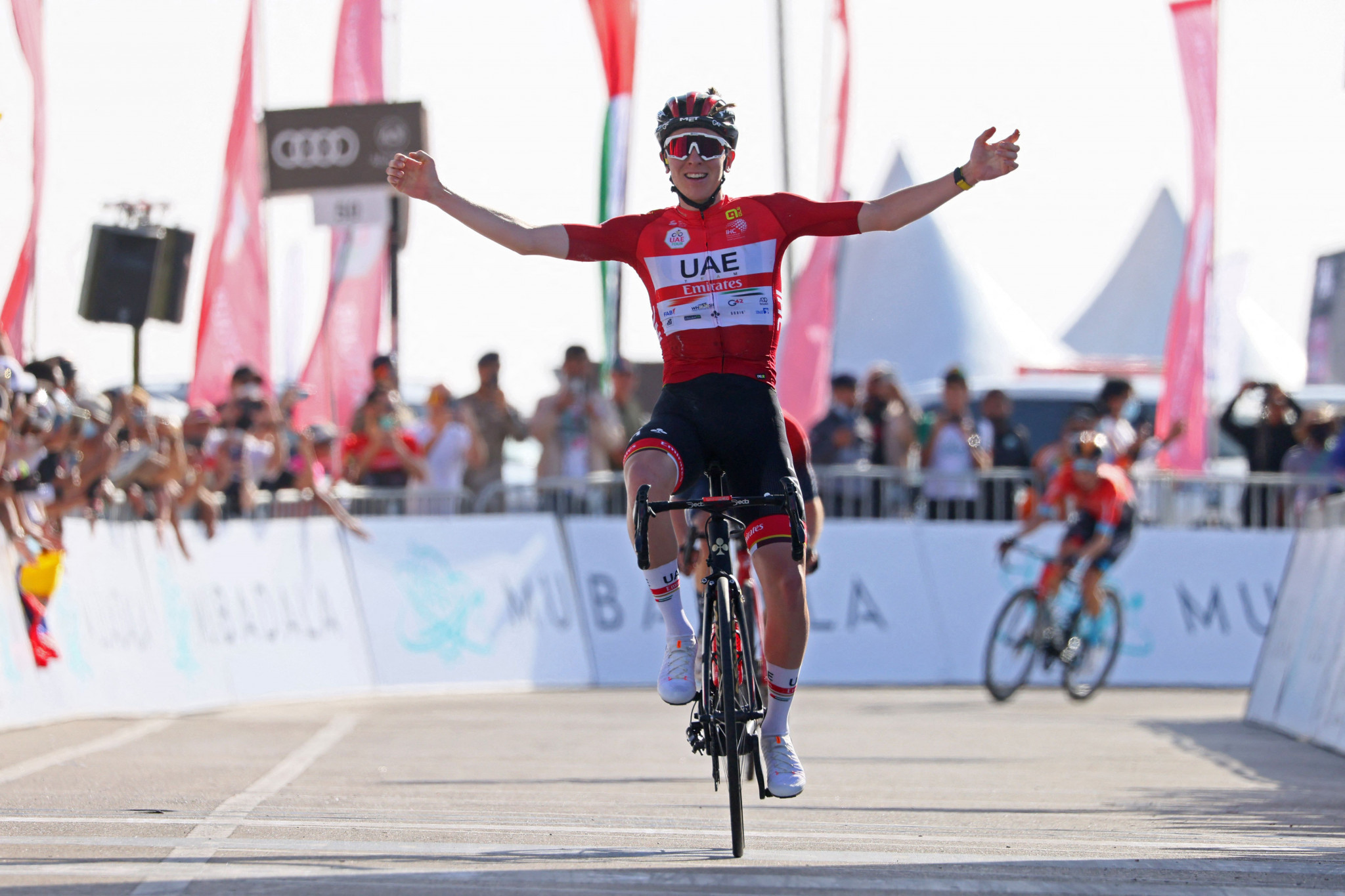 Pogačar wins final stage of UAE Tour to claim overall title in style