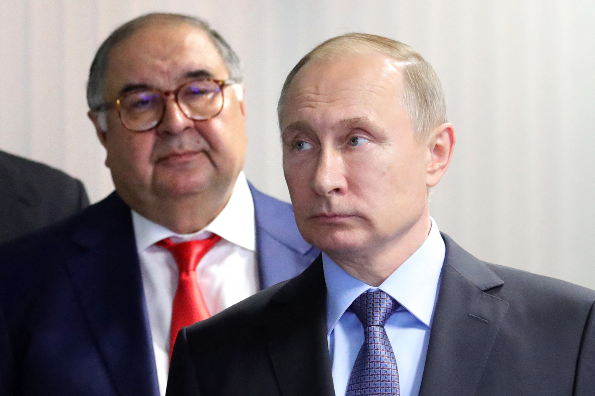 Alisher Usmanov, left, stepped aside as FIE President after being placed on the European Union's sanction list ©Getty Images