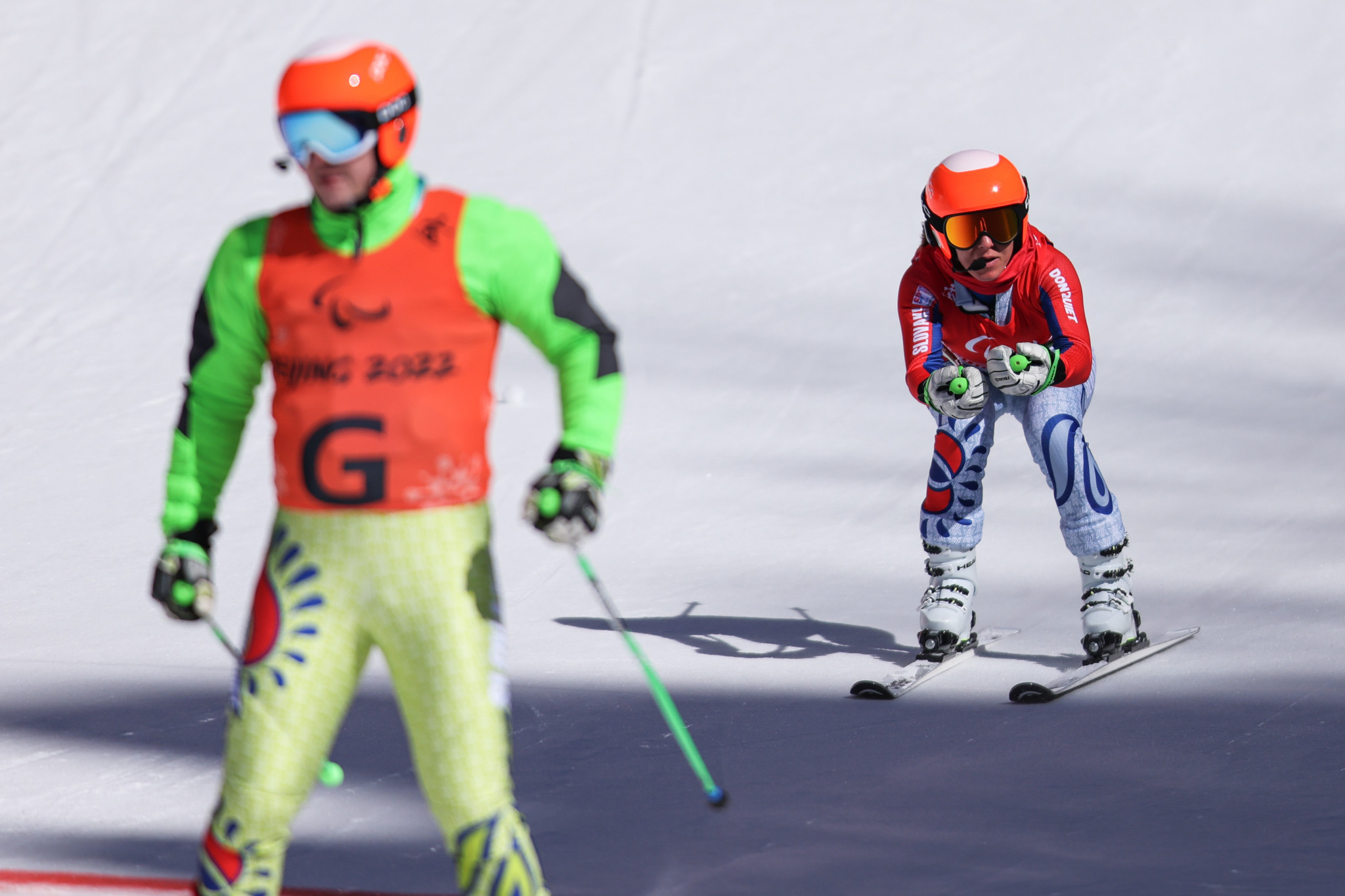 Henrieta Farkasova, skiing behind her guide, will look for a third visually impaired downhill title ©Getty Images
