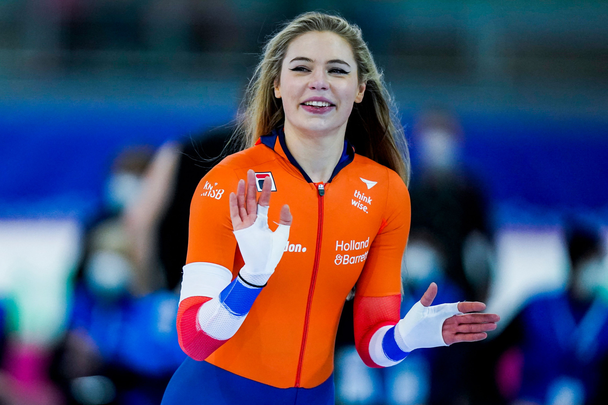 Leerdam and Krol win sprint titles on day two of World Speed Skating Championships