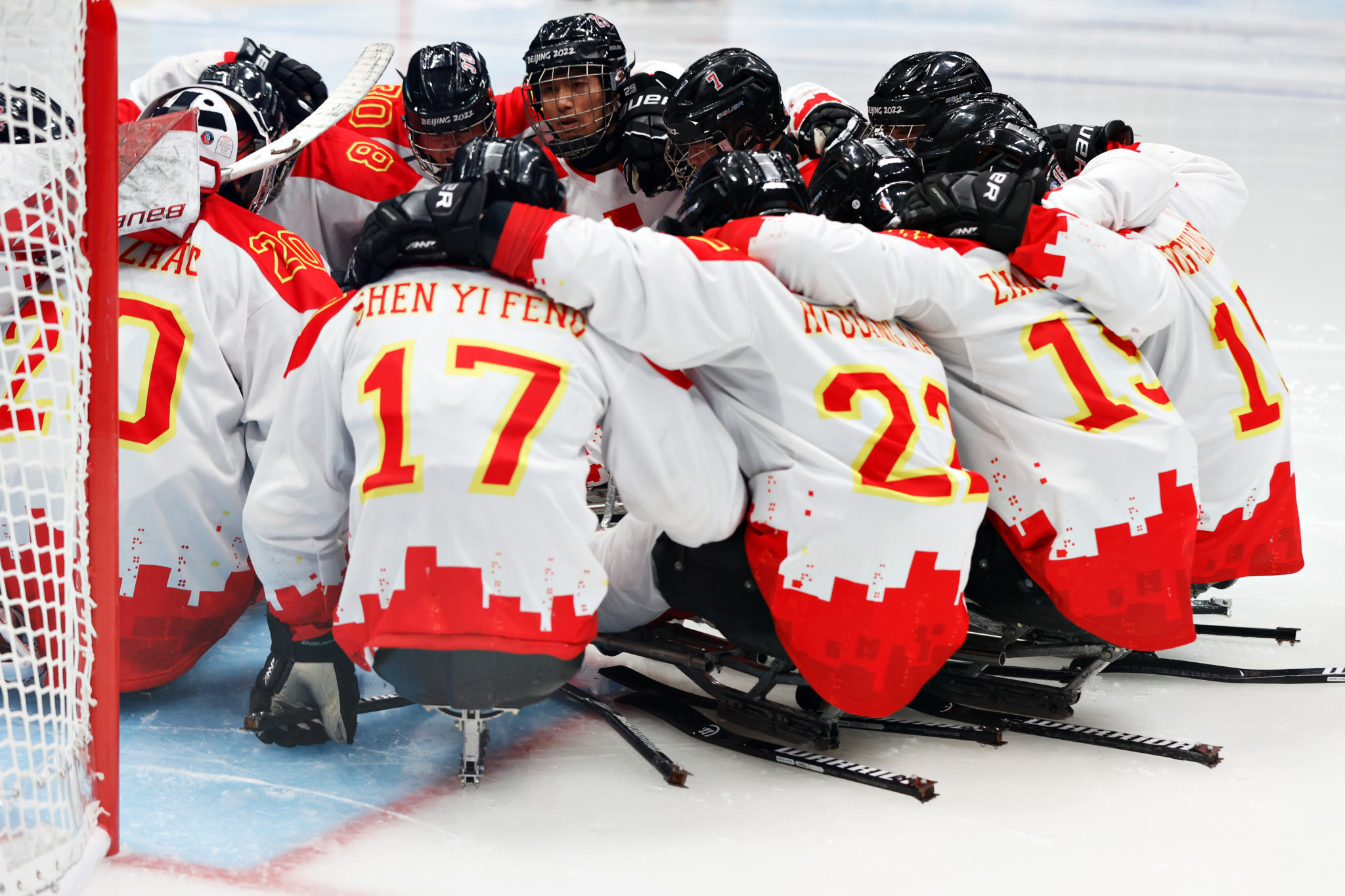 China were united in their dominant 7-0 victory against Slovakia on Paralympic ice hockey debut ©Getty Images