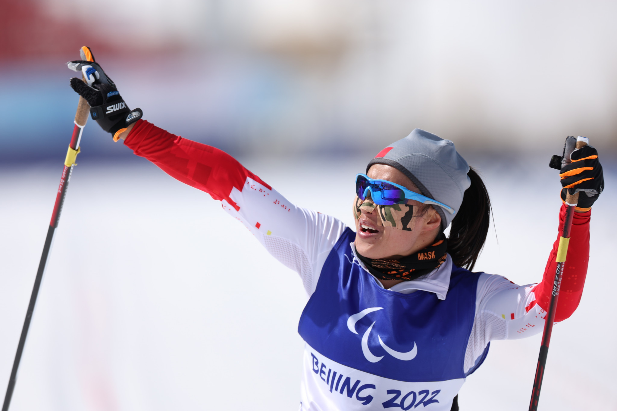 Cross-country skiing women's long-distance sitting gold medallist Yang Hongqiong insisted 