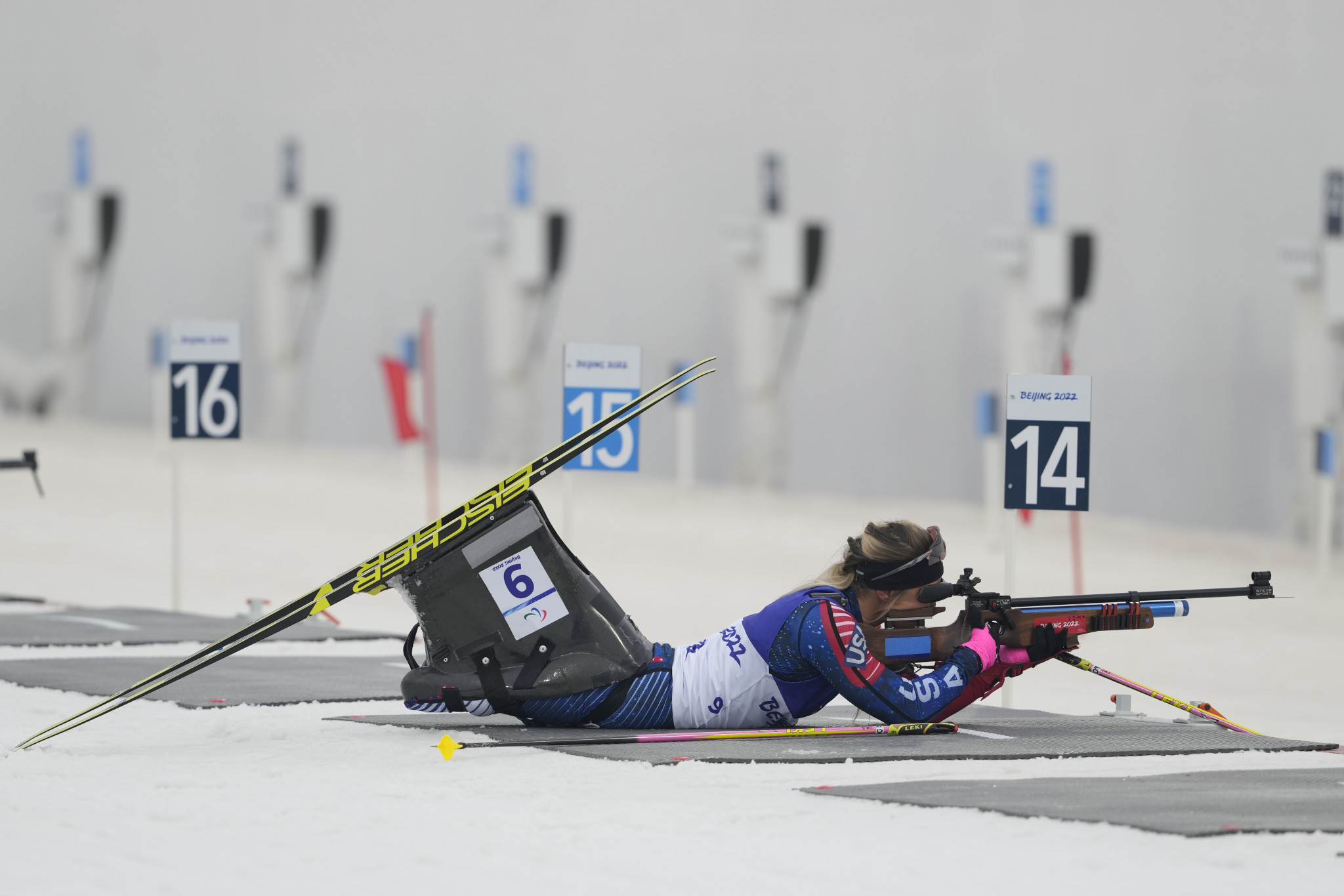 Oksana Masters won gold in the women's individual sitting biathlon event at Beijing 2022 ©Getty Images