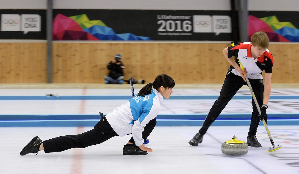 A Swiss-Japanese combo claimed gold in the mixed NOC curling doubles event ©YIS/IOC