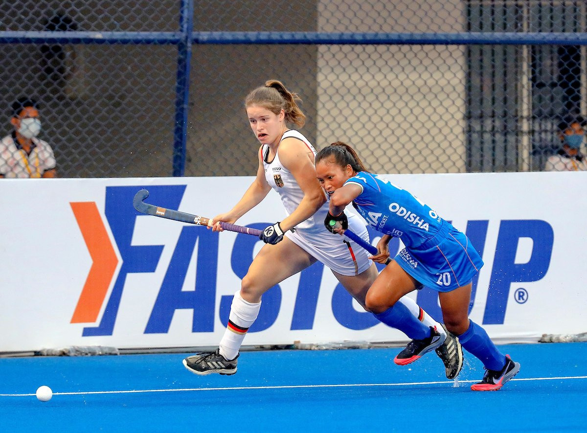 Germany's women earn bonus point in FIH Pro League by winning India shootout after draw