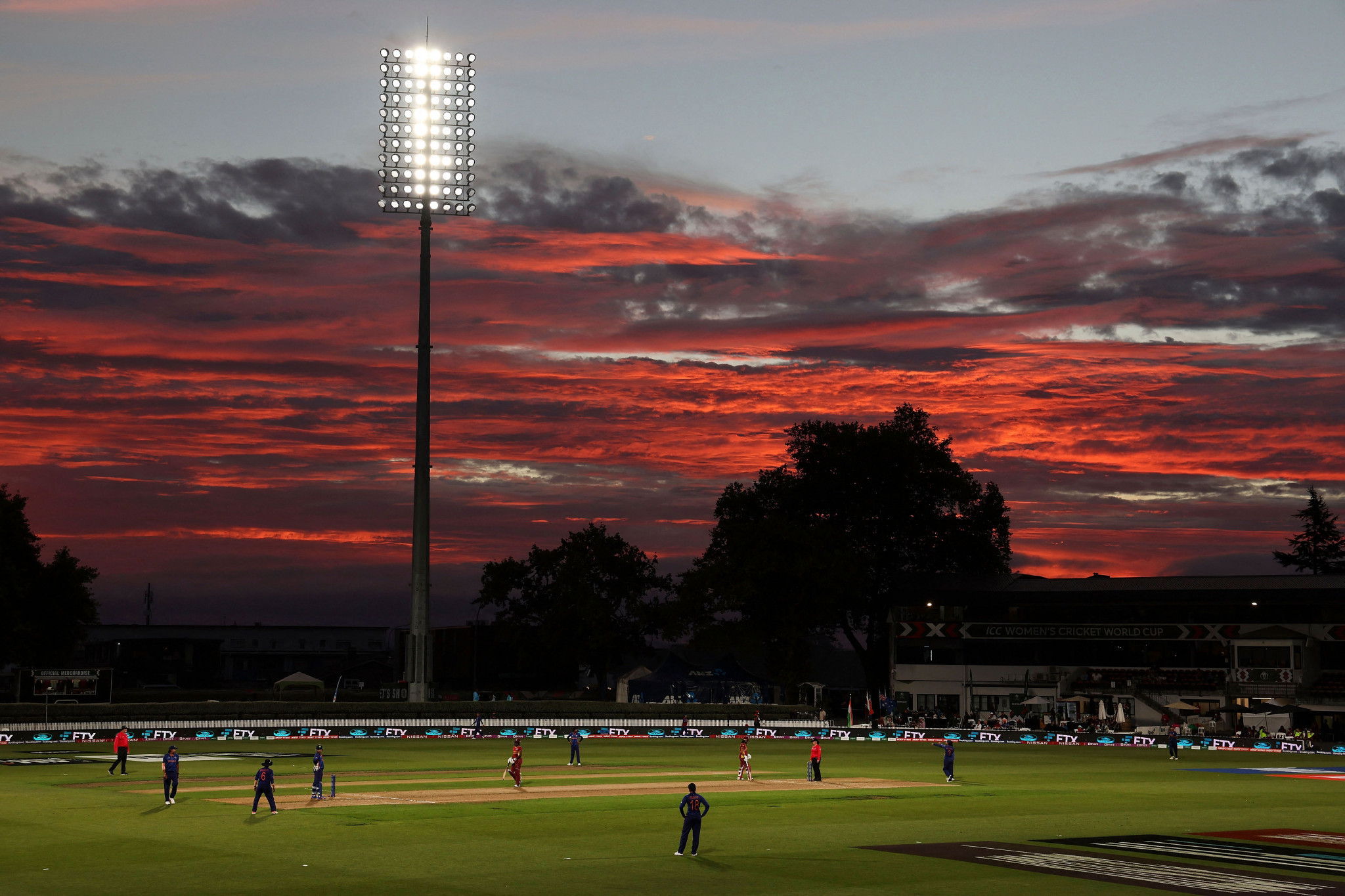 West Indies were always struggling to chase down India's large total of 317-9 at the Women's Cricket World Cup under the floodlights in Hamilton after they lost opening batter Deandra Dottin ©Getty Images 