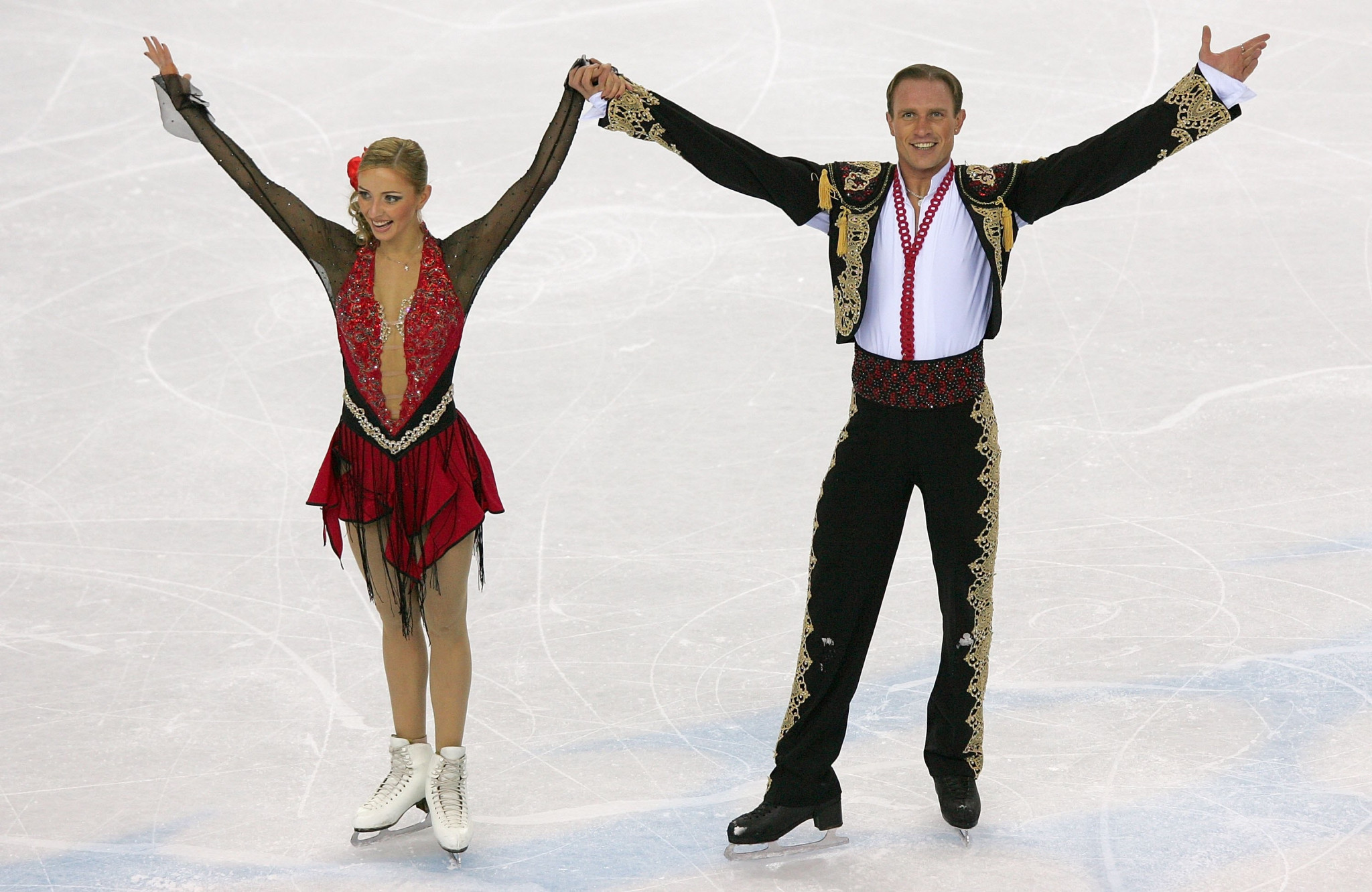 Tatiana Navka claimed ice dance gold at Turin 2006 with Roman Kostomarov ©Getty Images 