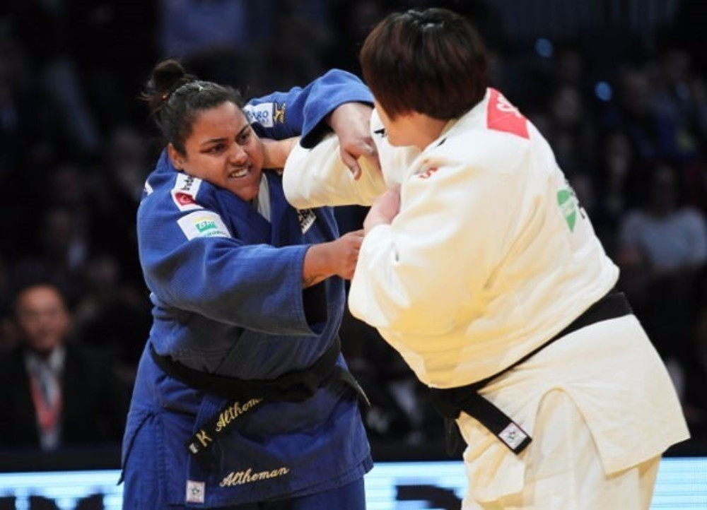 Brazil's Maria Suelen Altheman beat world champion Yu Song to the women's over 78kg title