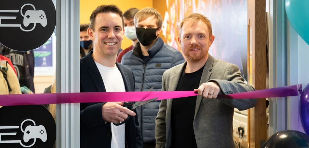 Simon Hewitt, left, principal of Dundee and Angus College, and James Hood, founder and chief executive of Esports Scotland, marked a new partnership to promote esports in the region by opening a a newly branded esports classroom ©Dundee and Angus College