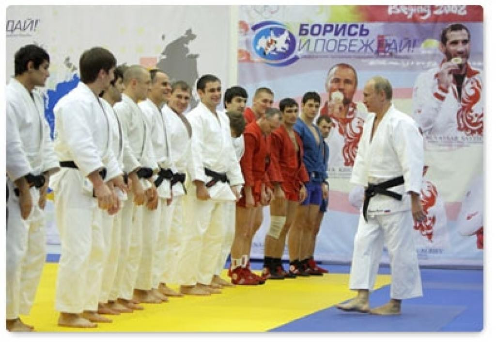 El judo es el deporte favorito del presidente ruso, Vladimir Putin, pero su invasión de Ucrania lo ha llevado a ser destituido como presidente honorario de la FIJ ©EJU