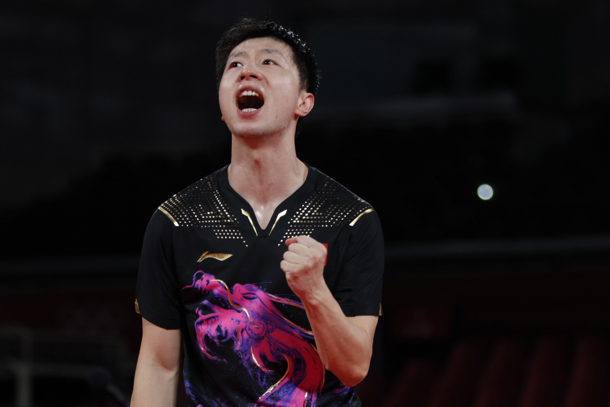 Ma Long comes through another five-game battle to reach WTT Grand Smash semis