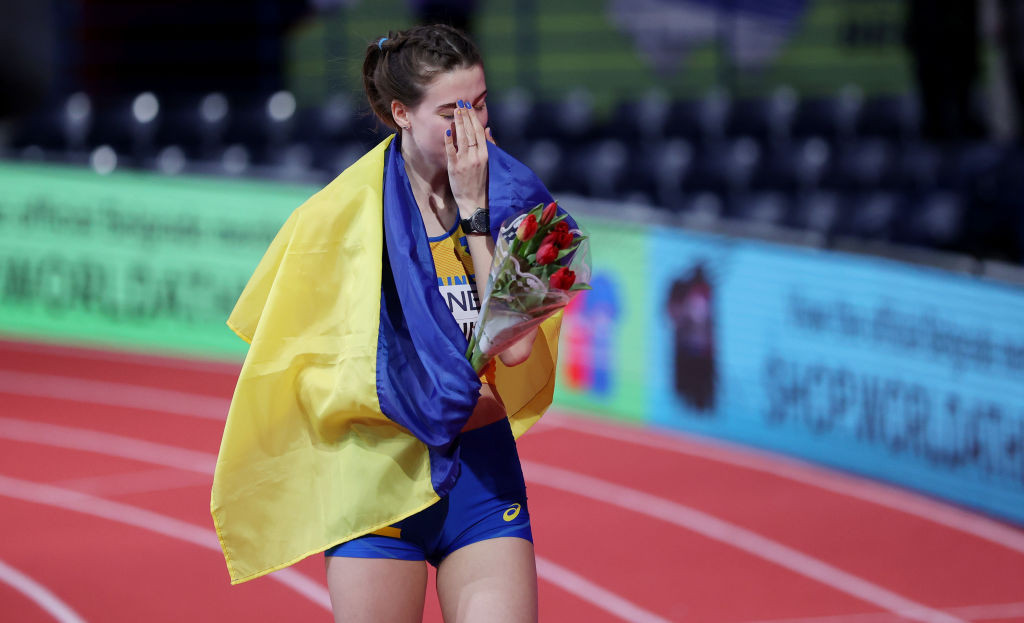 Ukraine's Yaroslava Mahuchikh celebrates an emotional high jump win at the World Athletics Indoor Championships ©Getty Images
