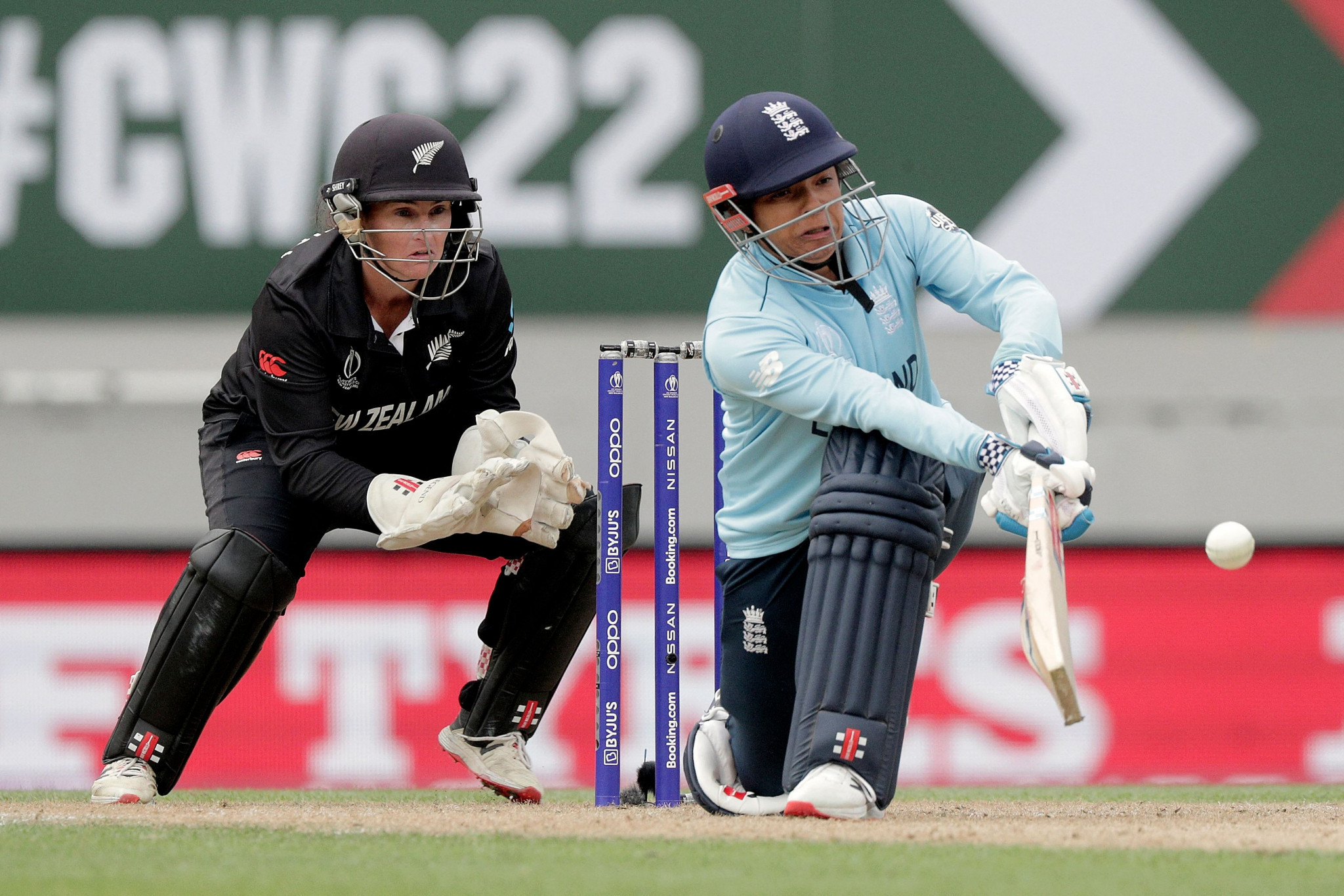 England beat New Zealand to keep Women's Cricket World Cup semi-final hopes alive 