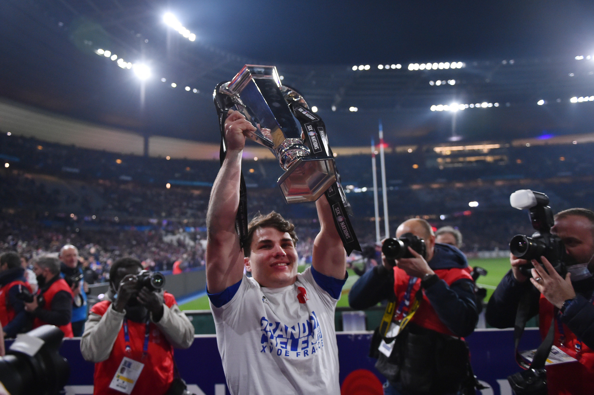 Antoine Dupont captained France to a Six Nations Grand Slam in the 15-a-side version of rugby union ©Getty Images