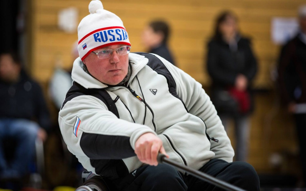 Defending champions Russia won one and lost one on day two