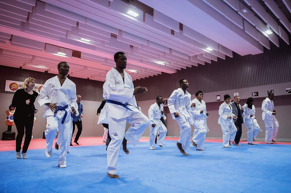 The Taekwondo Humanitarian Foundation has launched a programme aimed at supporting girls who are refugees in France ©THF