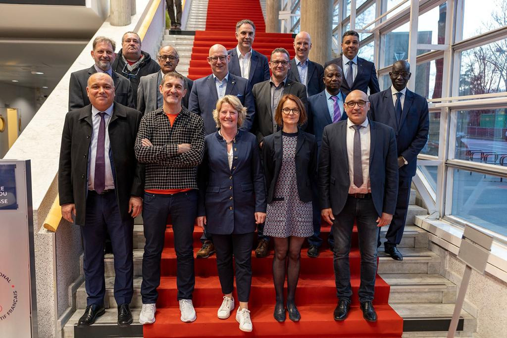 French Olympic Committee President Brigitte Henriques with founding members of the Francophone Fencing Alliance © AFE/CNOSF