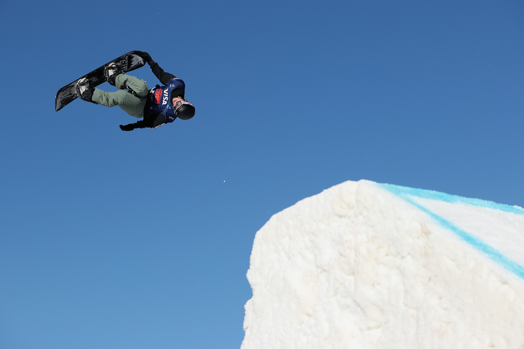 Särkipaju and Hrones upgrade from snowboard big air silver to slopestyle gold at Winter EYOF