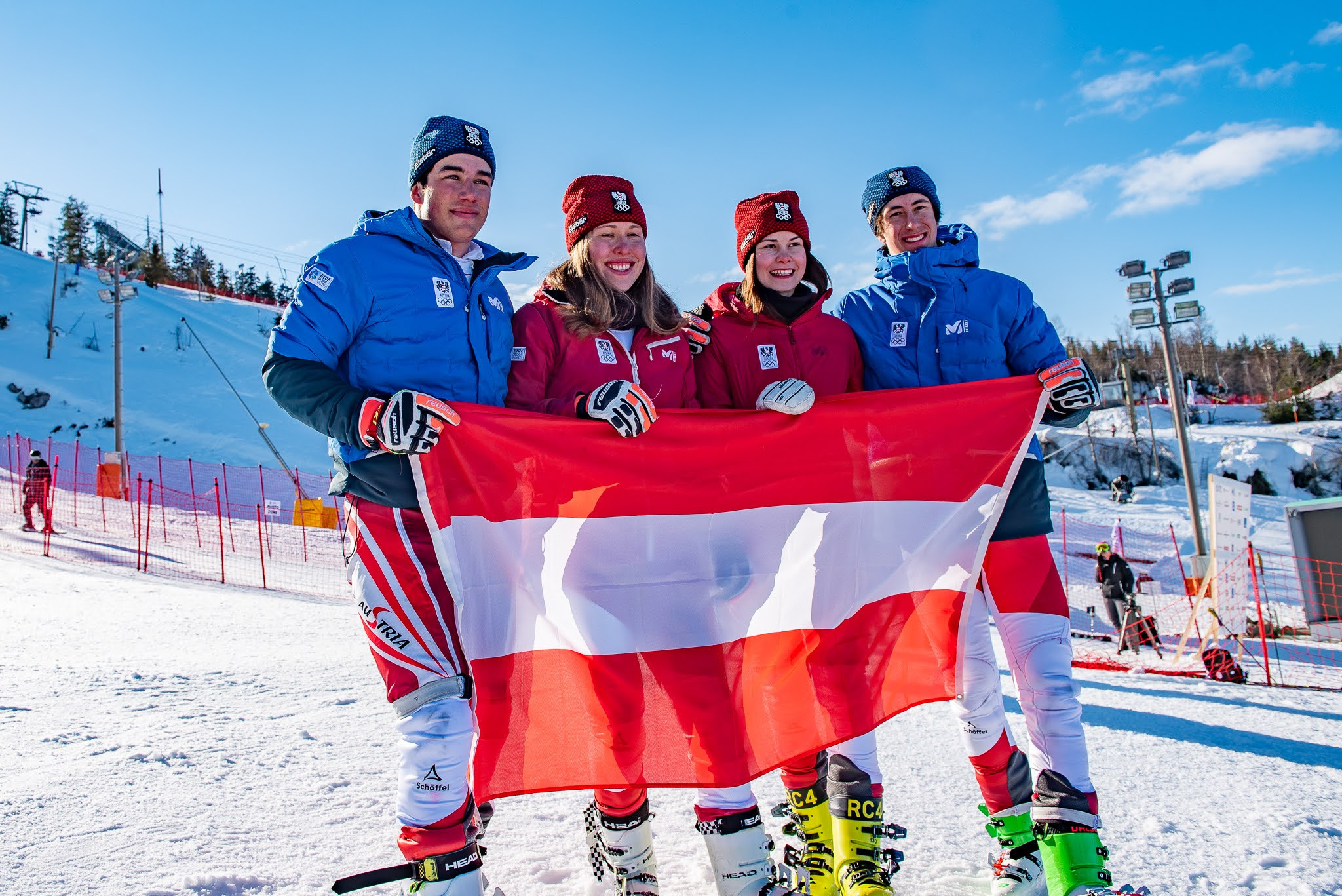 The team success was Austria's first Alpine skiing gold of the Winter EYOF ©Hannu Kilpeläinen/EYOF 2022 Vuokatti