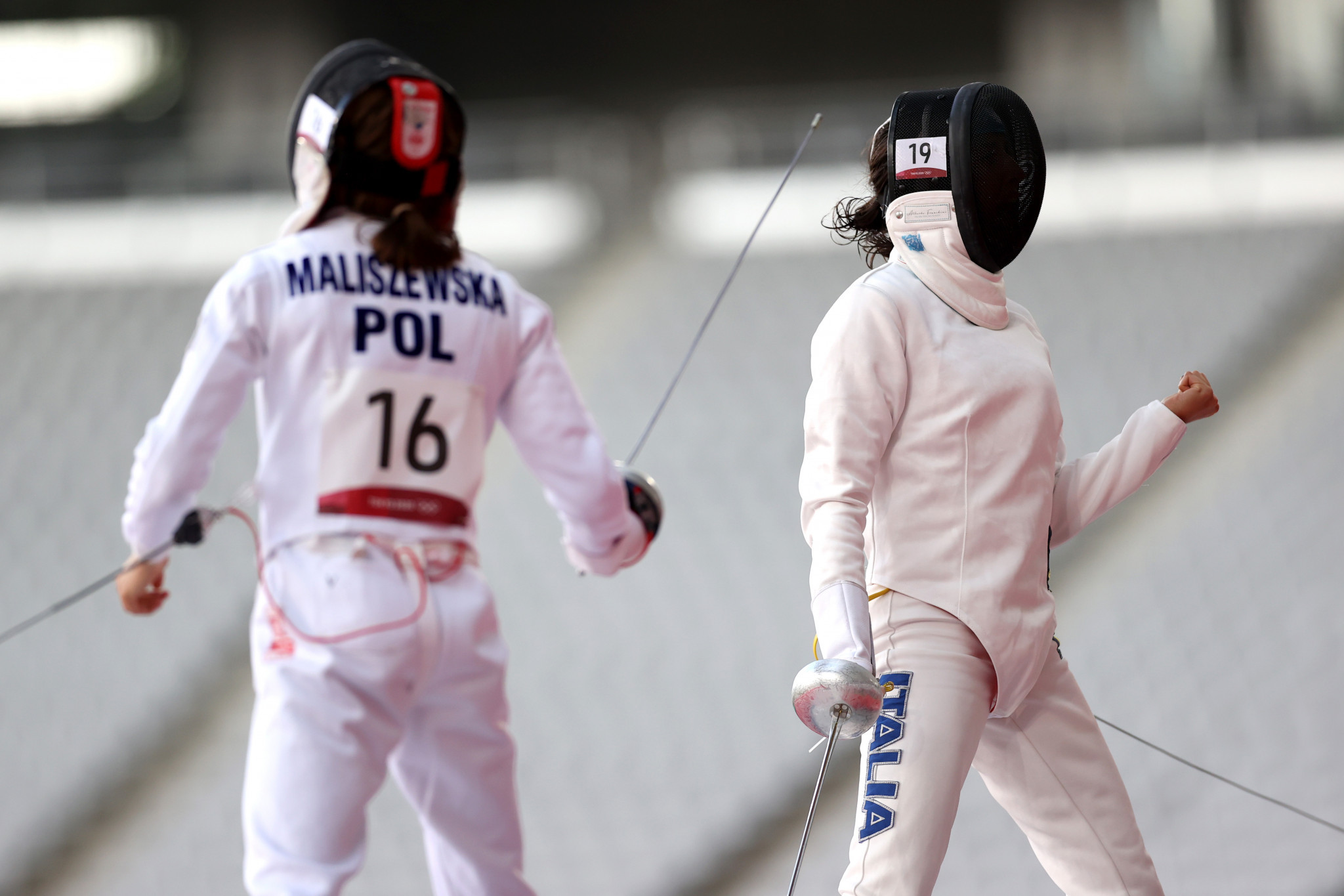 Elena Micheli, right, set the best score across both women's semi-finals in Ankara ©Getty Images