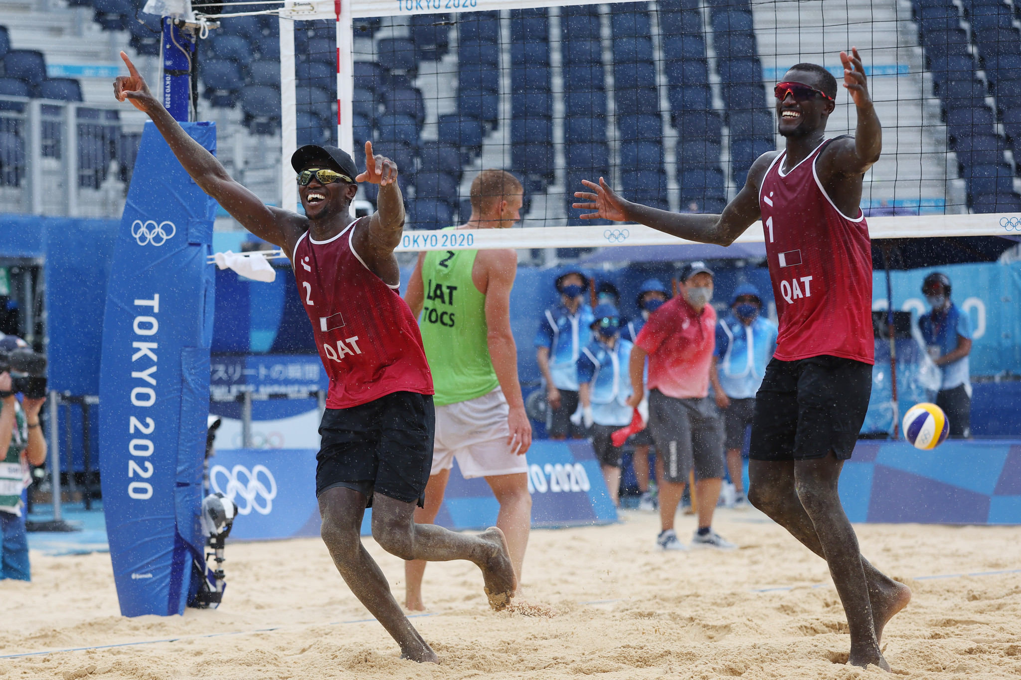 Ahmed Tijan and Cherif Younousse of Team Qatar beat Poland's Michal Bryl and Bartosz Losiak to reach the Volleyball World Beach Pro Tour finals ©Getty Images 