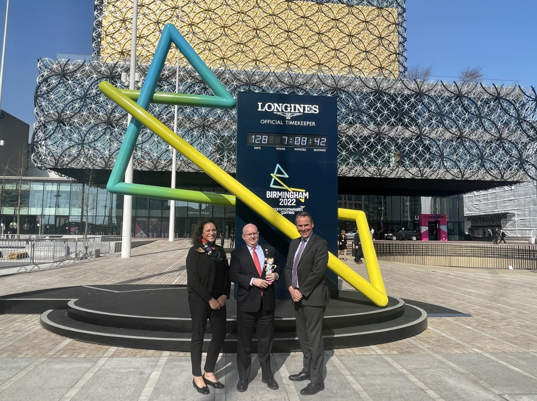 Birmingham hosts US Ambassador to show off Commonwealth Games preparations