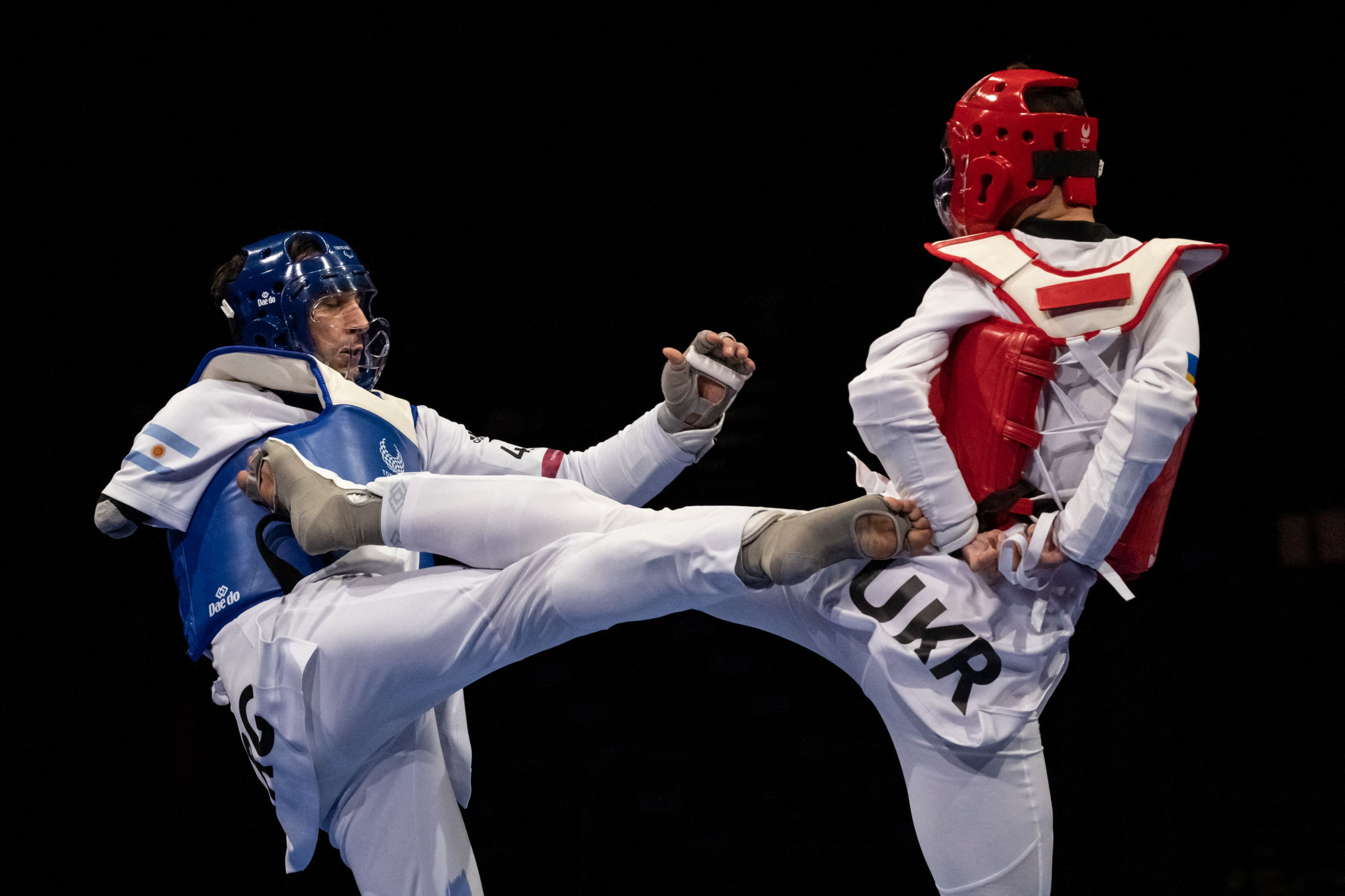 Juan Samorano, left, won bronze at Tokyo 2020 as taekwondo made its Paralympic debut ©Getty Images